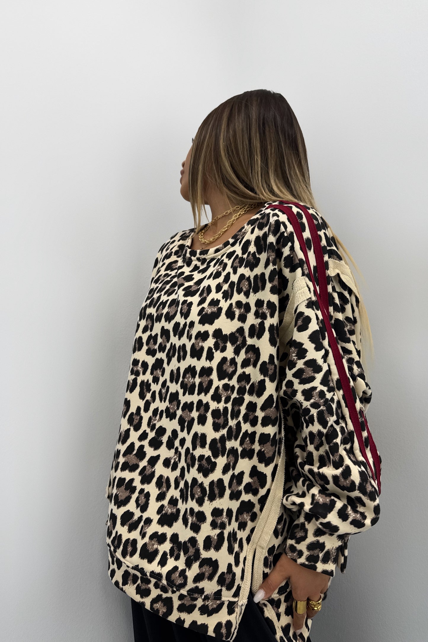 SUDADERA LEO CON RAY