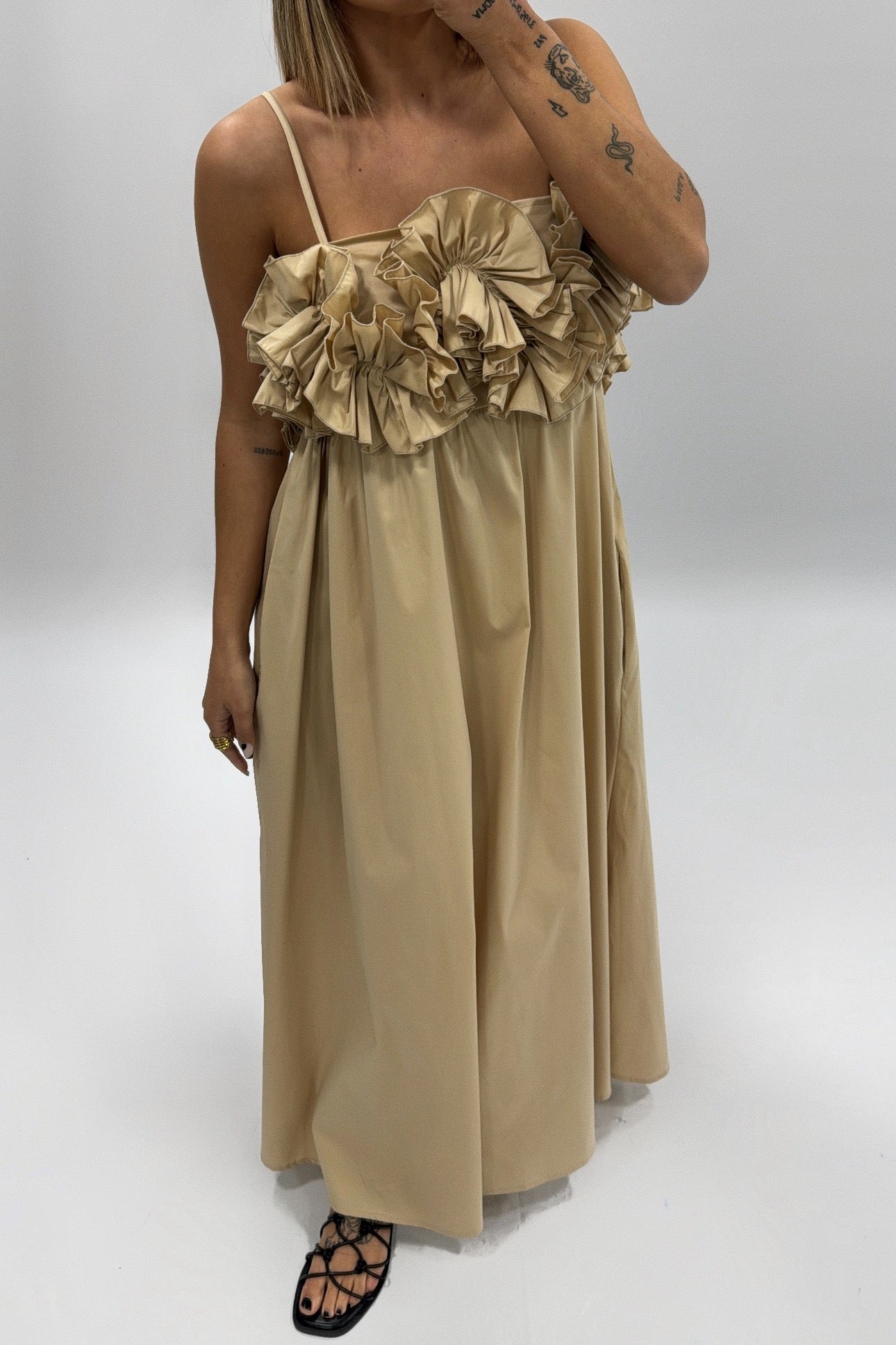 VESTIDO VOLANT LUMINA