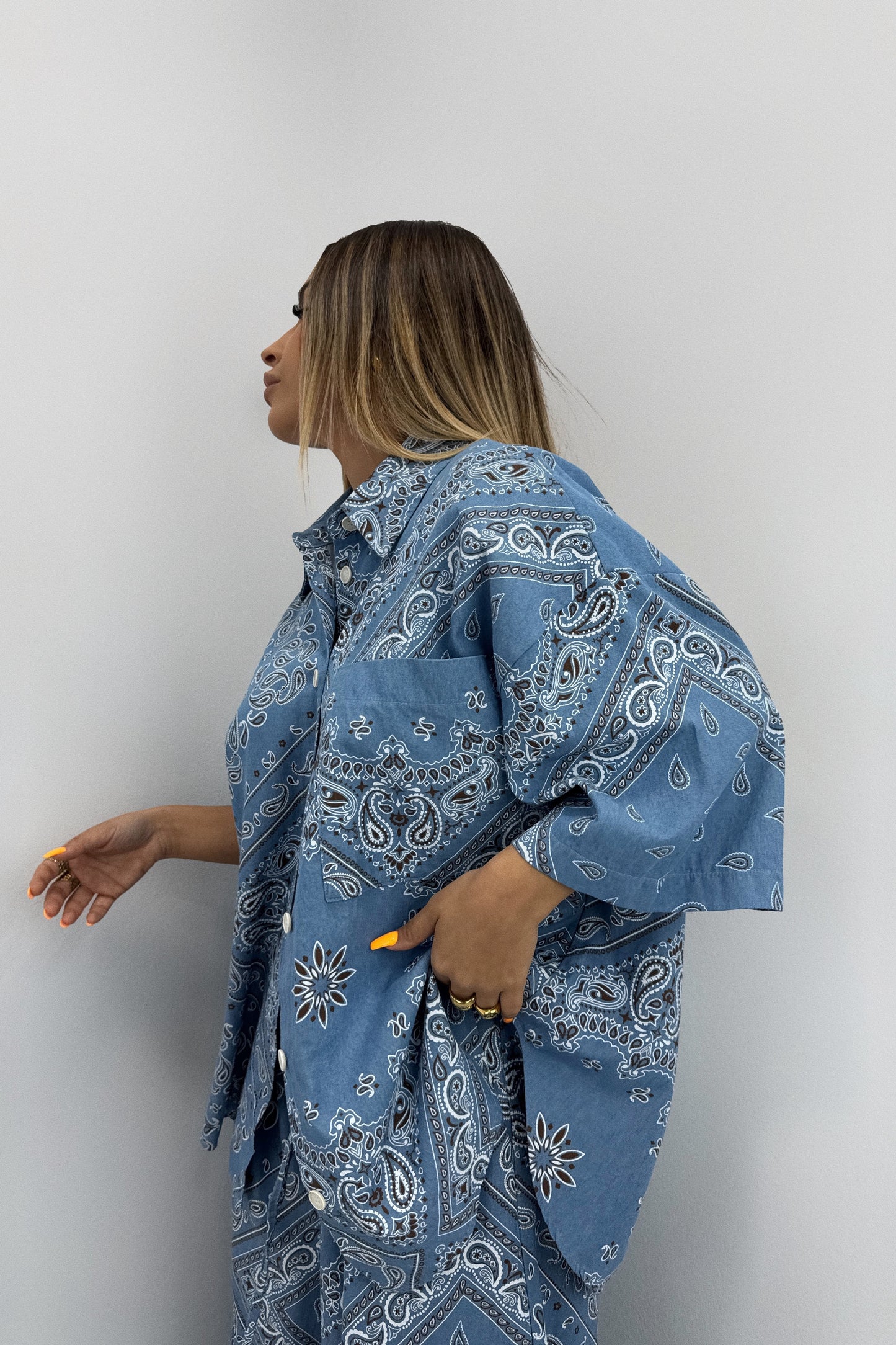CAMISA ESTAMPADA LUMINA
