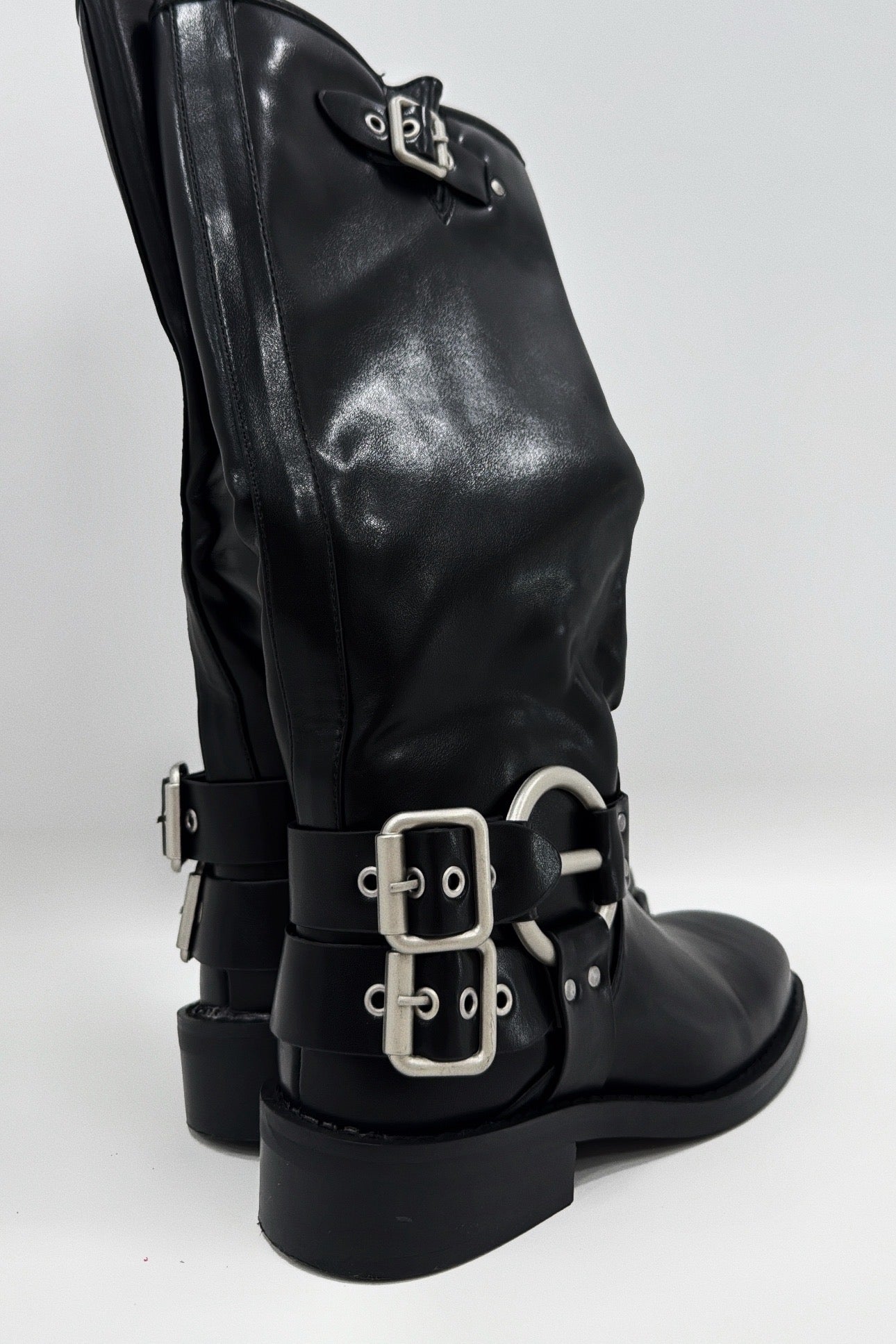 BOTAS PLANA HEBILLA