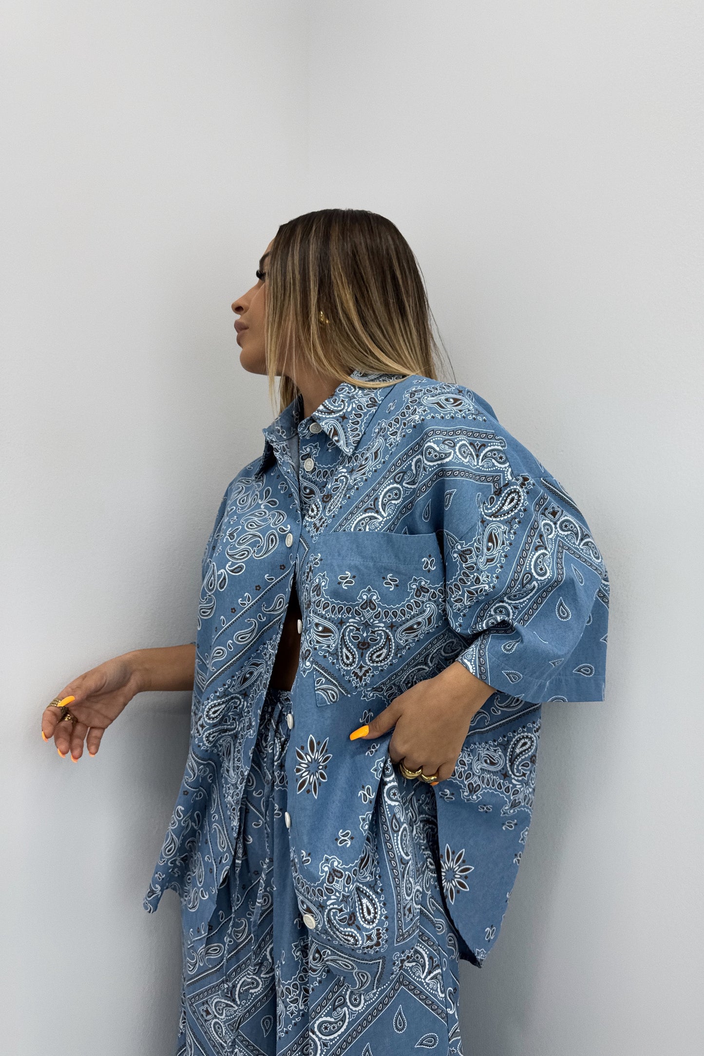 CAMISA ESTAMPADA LUMINA