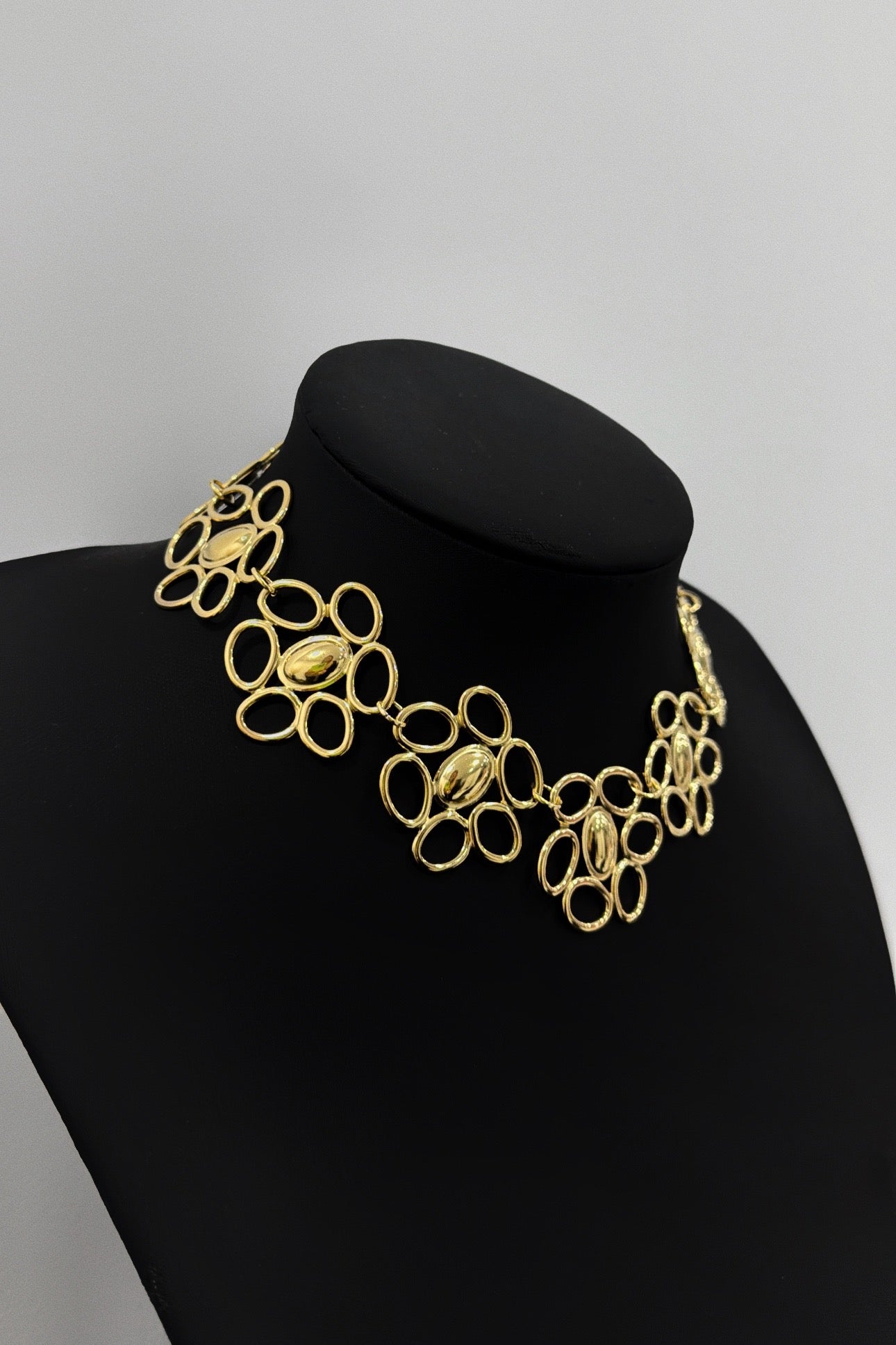 COLLAR ROSE