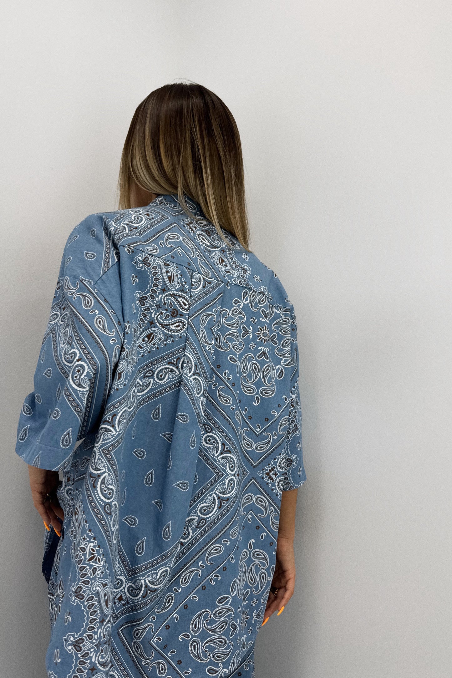 CAMISA ESTAMPADA LUMINA