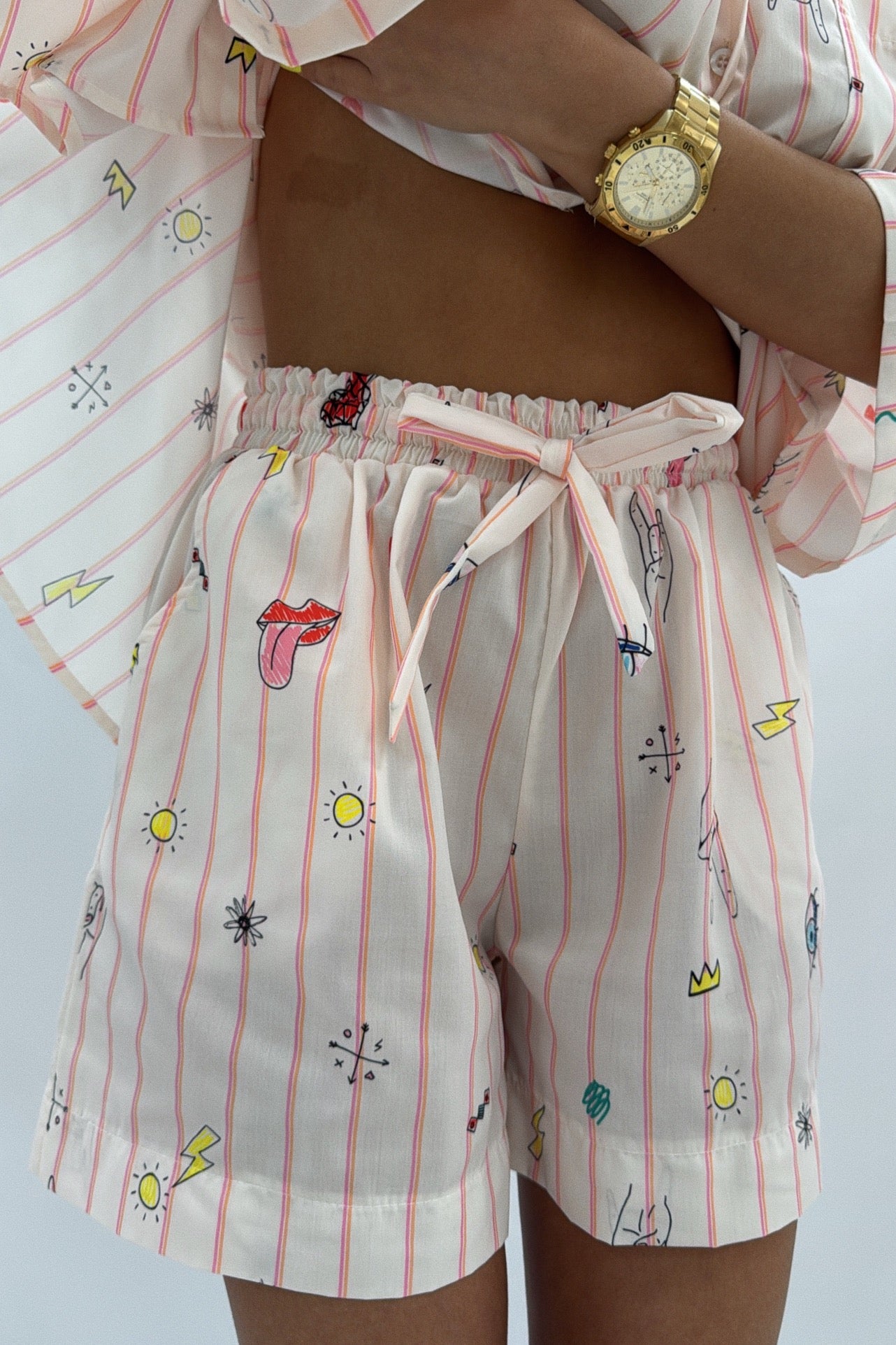 CONJUNTO EMOTIC LUMINA