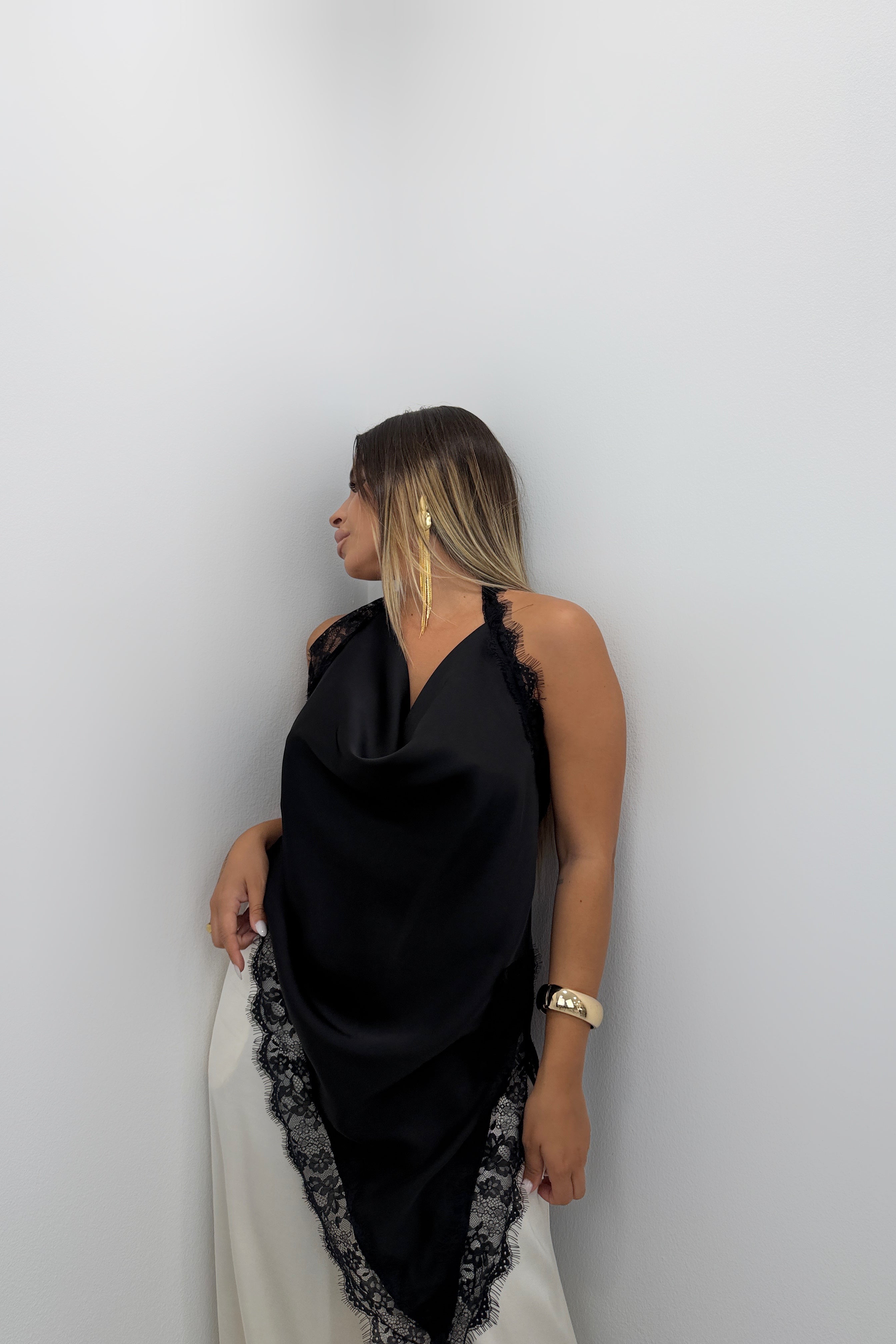 BLUSA SATÉN ASIMÉTRICA