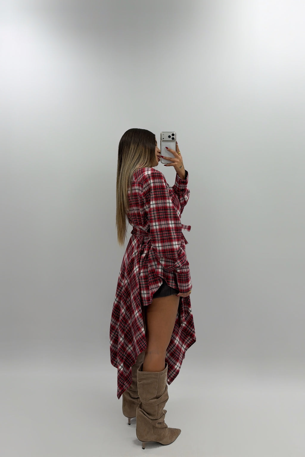 CAMISA HOMBRERAS CON PAREO LUMINA