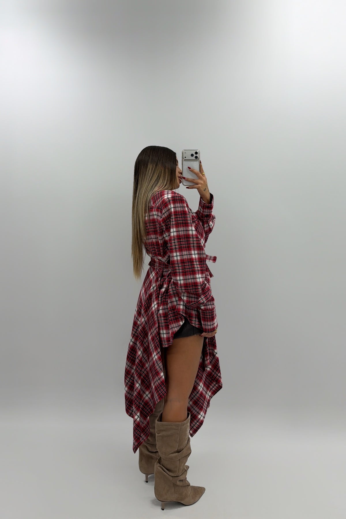 CAMISA HOMBRERAS CON PAREO LUMINA