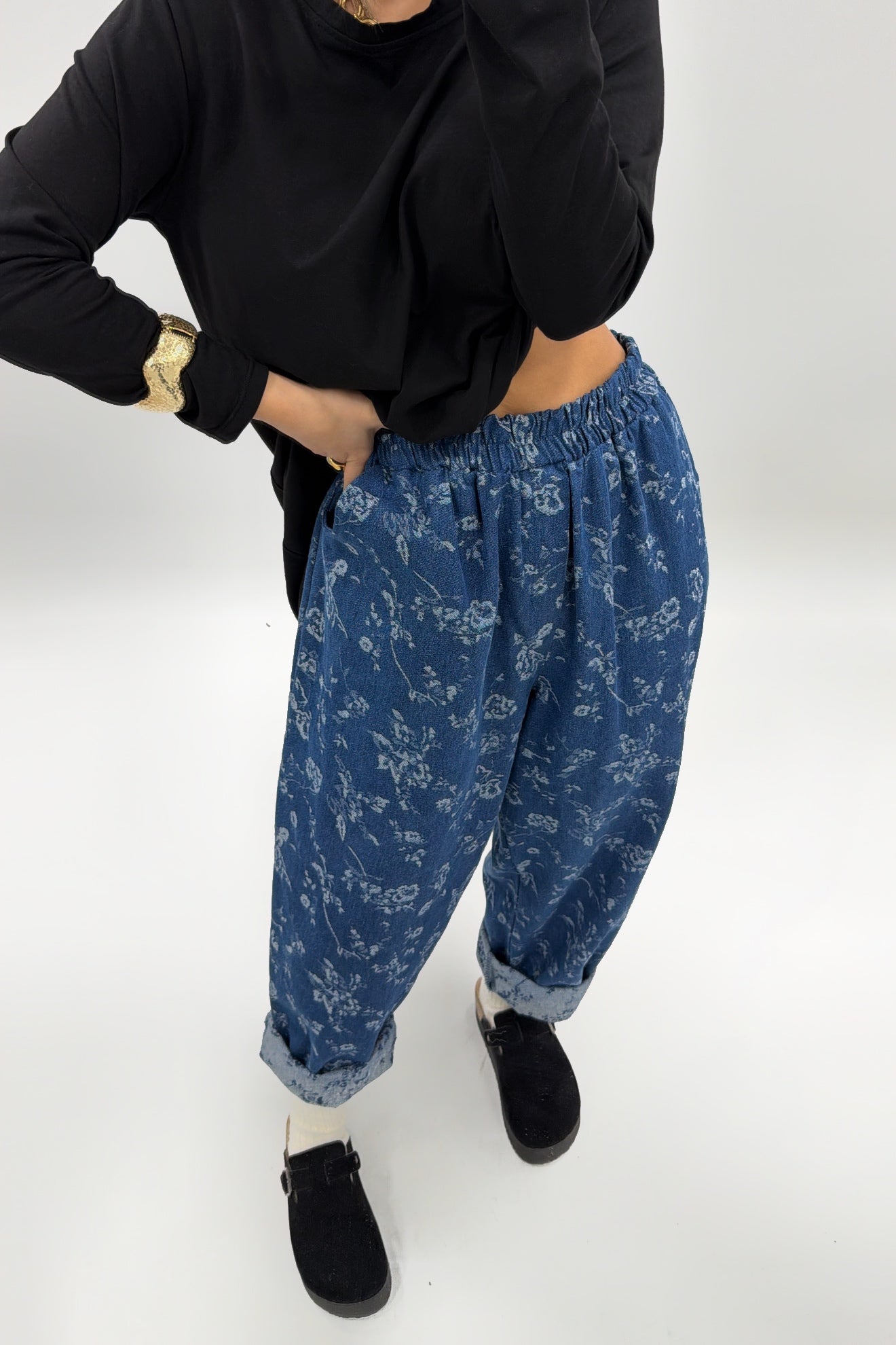 PANTALÓN BAGGY FLORAL