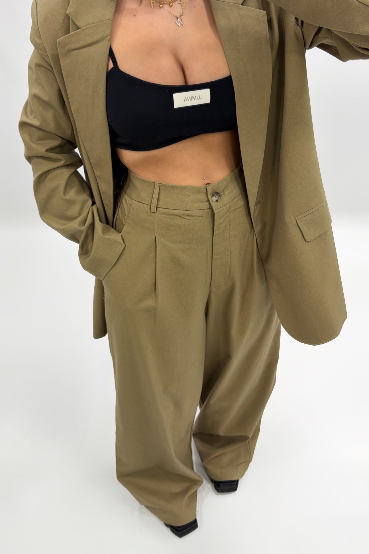 PANTALÓN OLIVE