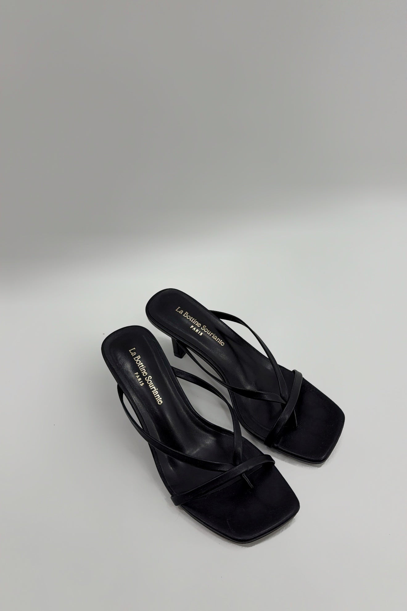 SANDALIA BASIC
