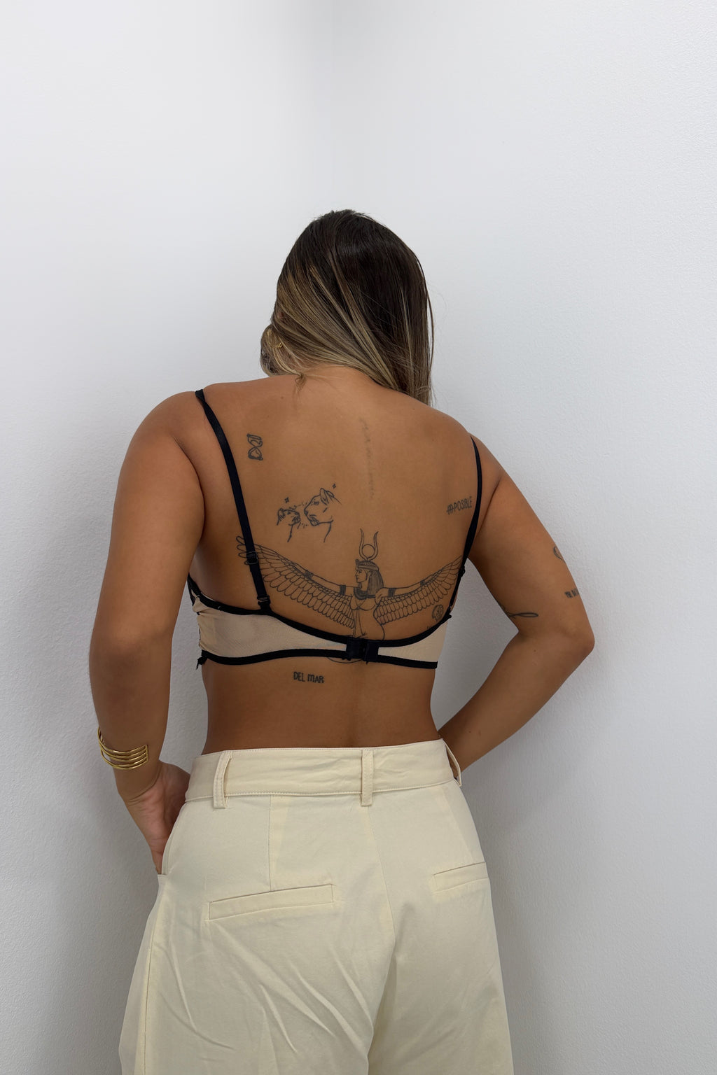 TOP ENCAJE AMORE