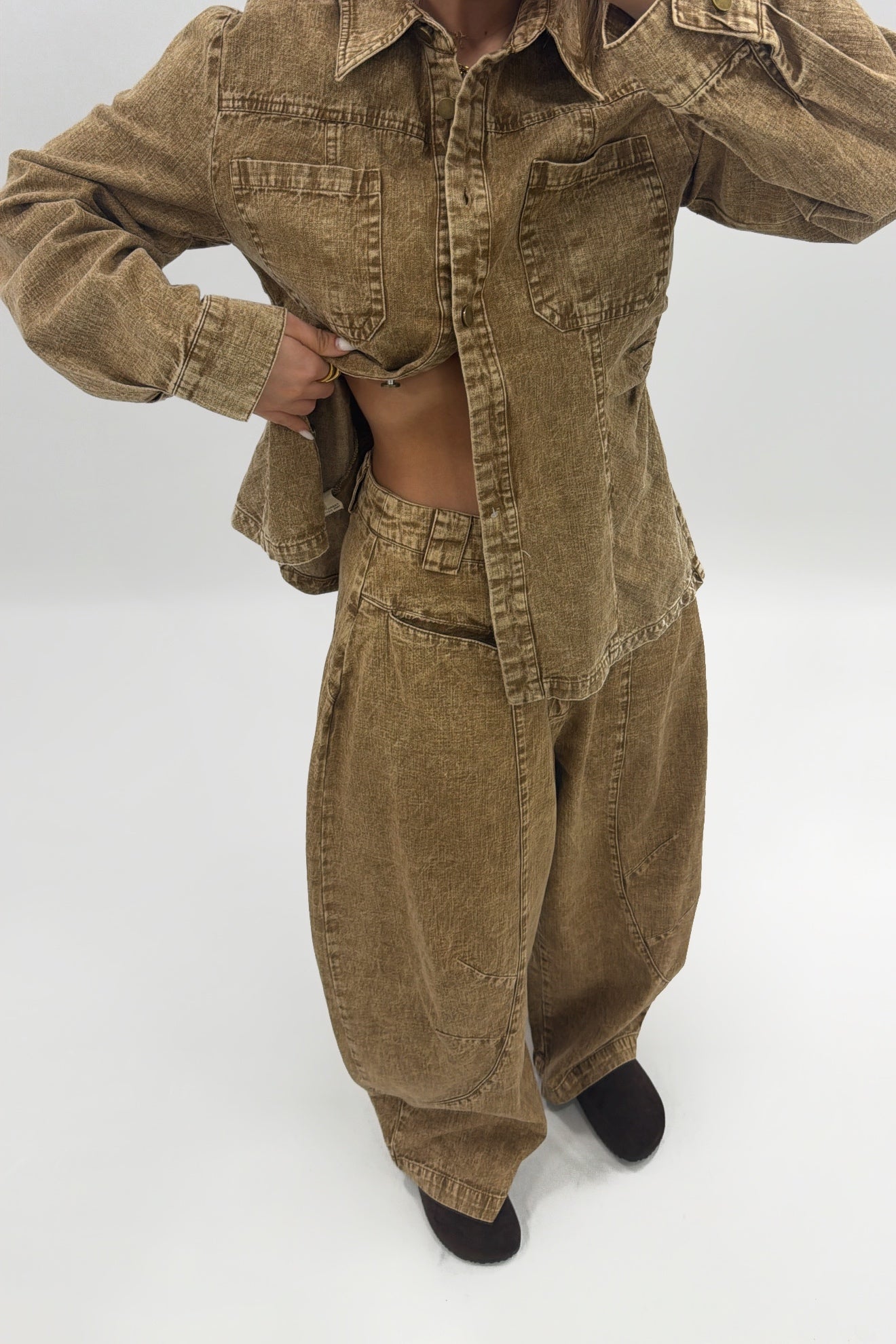 PANTALÓN CAMELE GLOBE