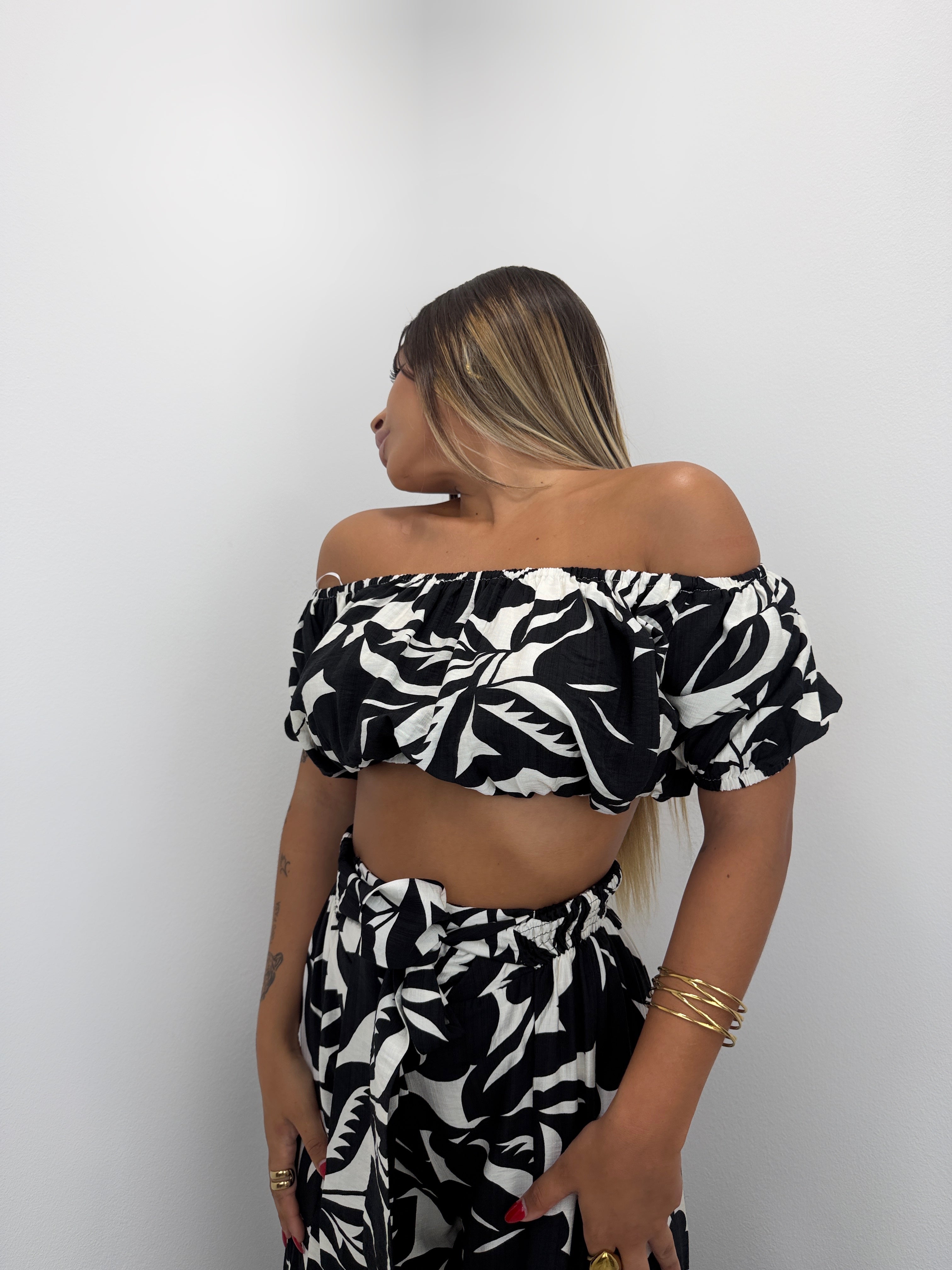CONJUNTO ROSE