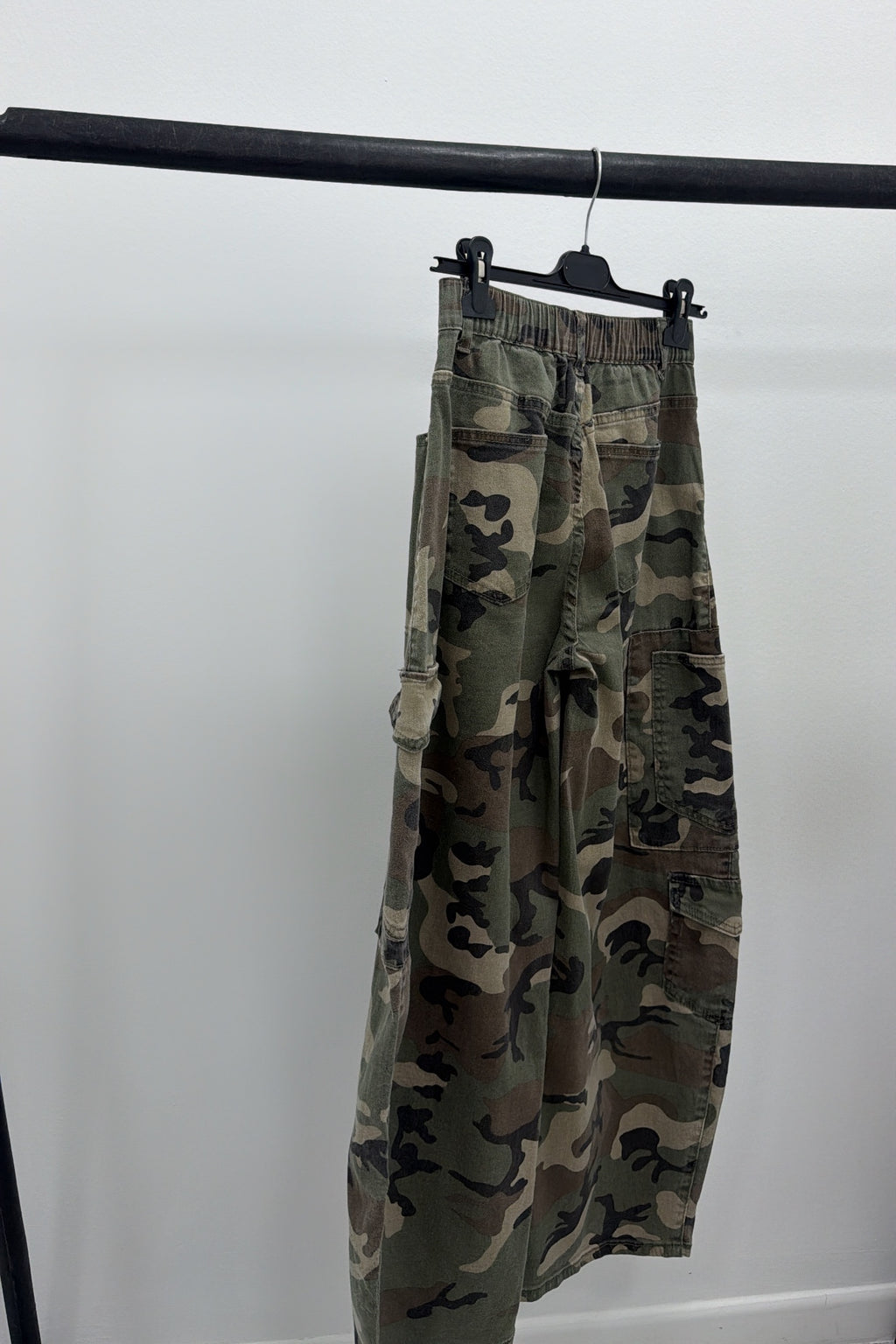 PANTALÓN CAMU BAHON