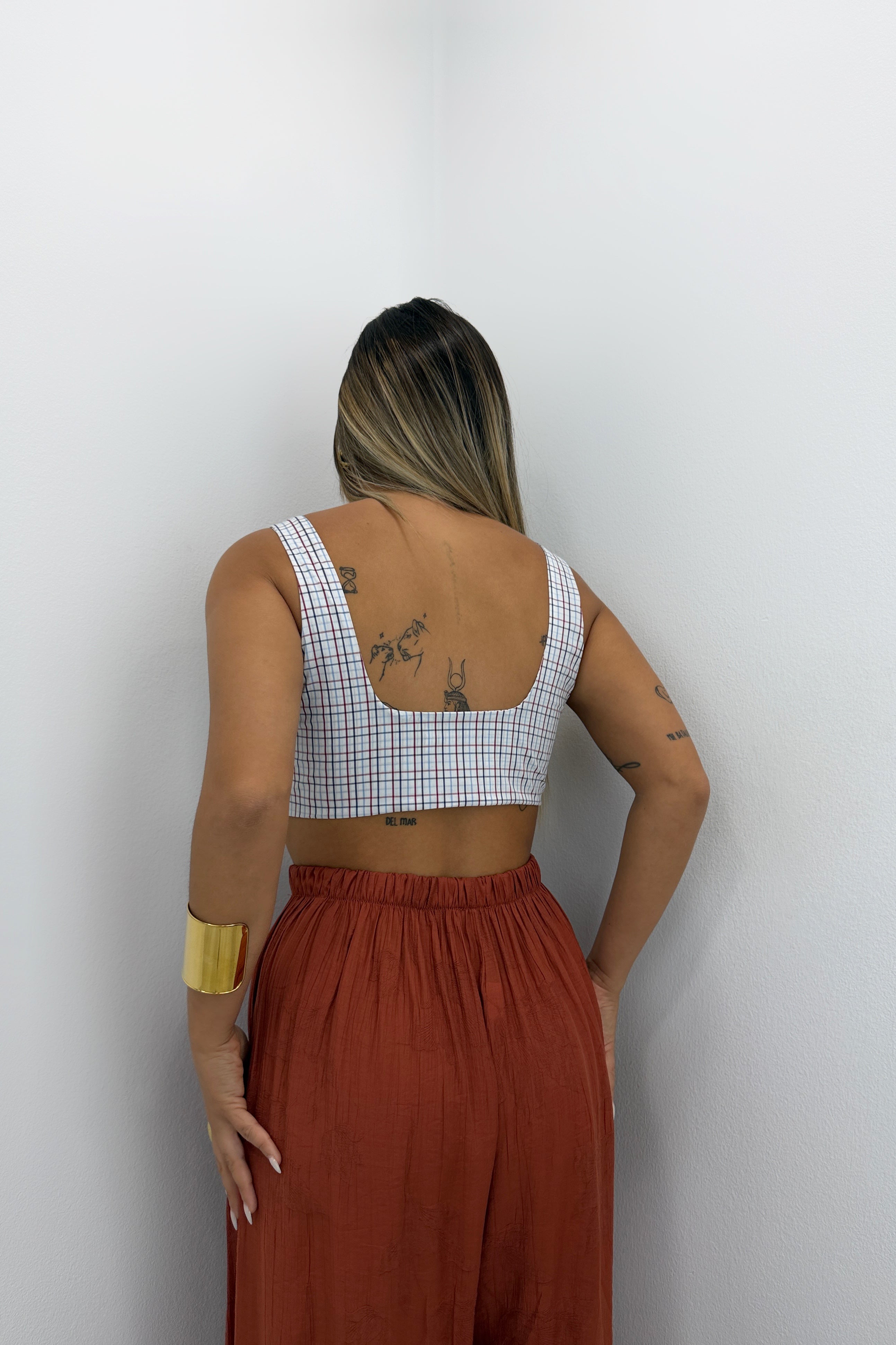 TOP CUADRE BASIC LUMINA
