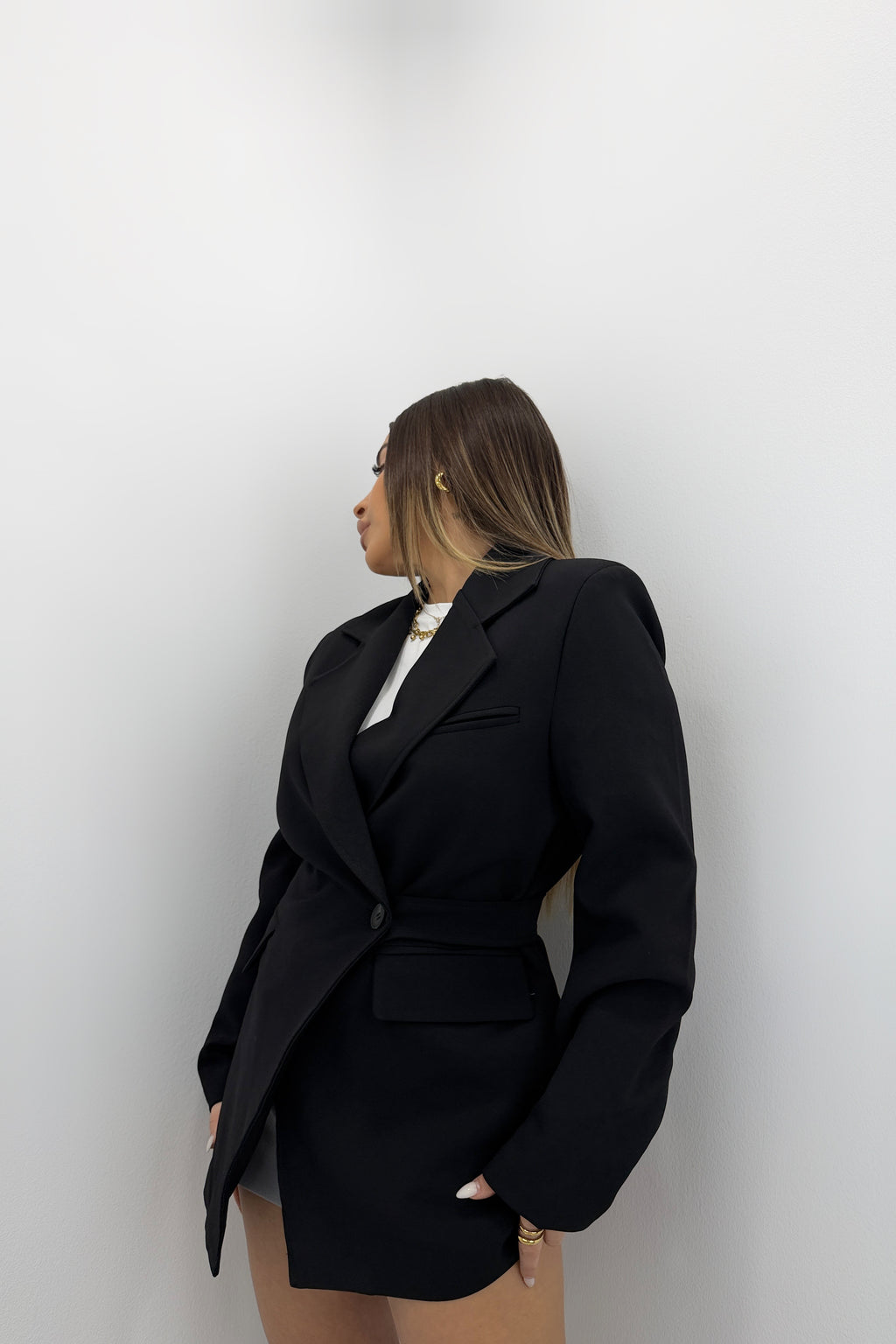 BLAZER CON CINTURÓN BOTTON