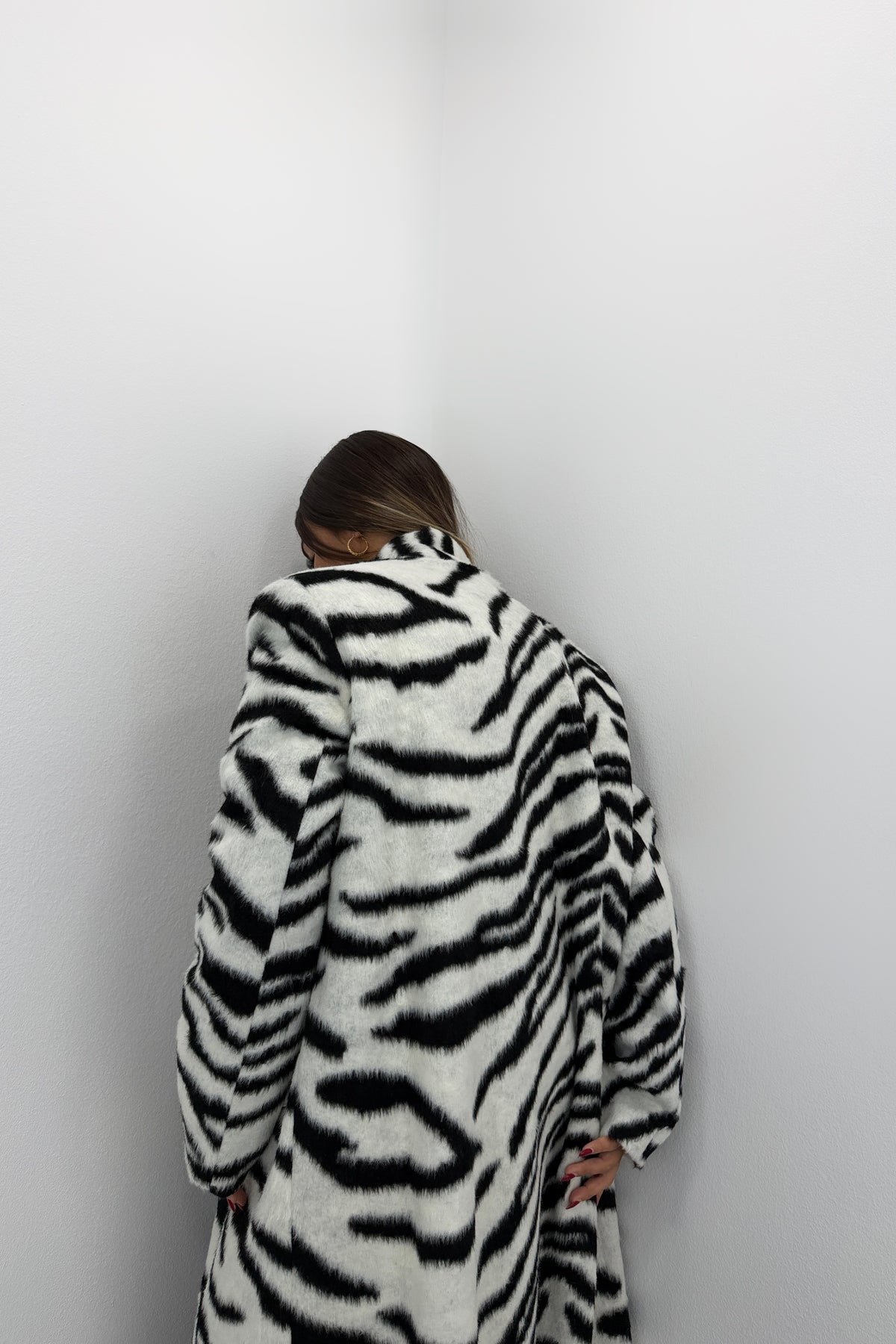 ABRIGO ZEBRA LUMINA