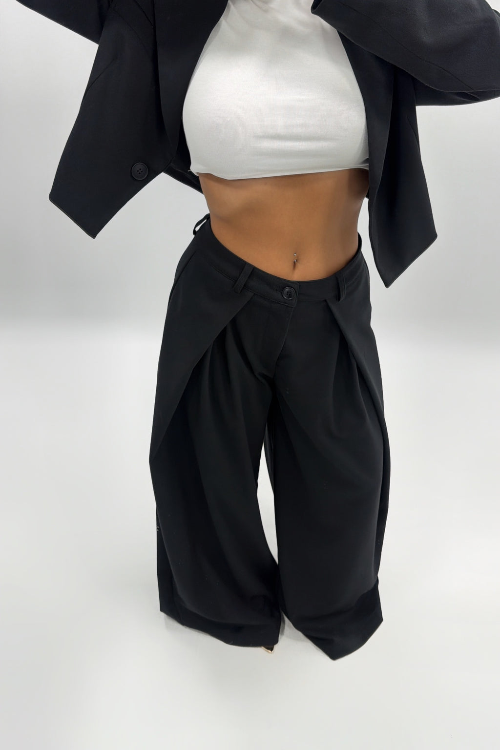 PANTALÓN PLIEGUES