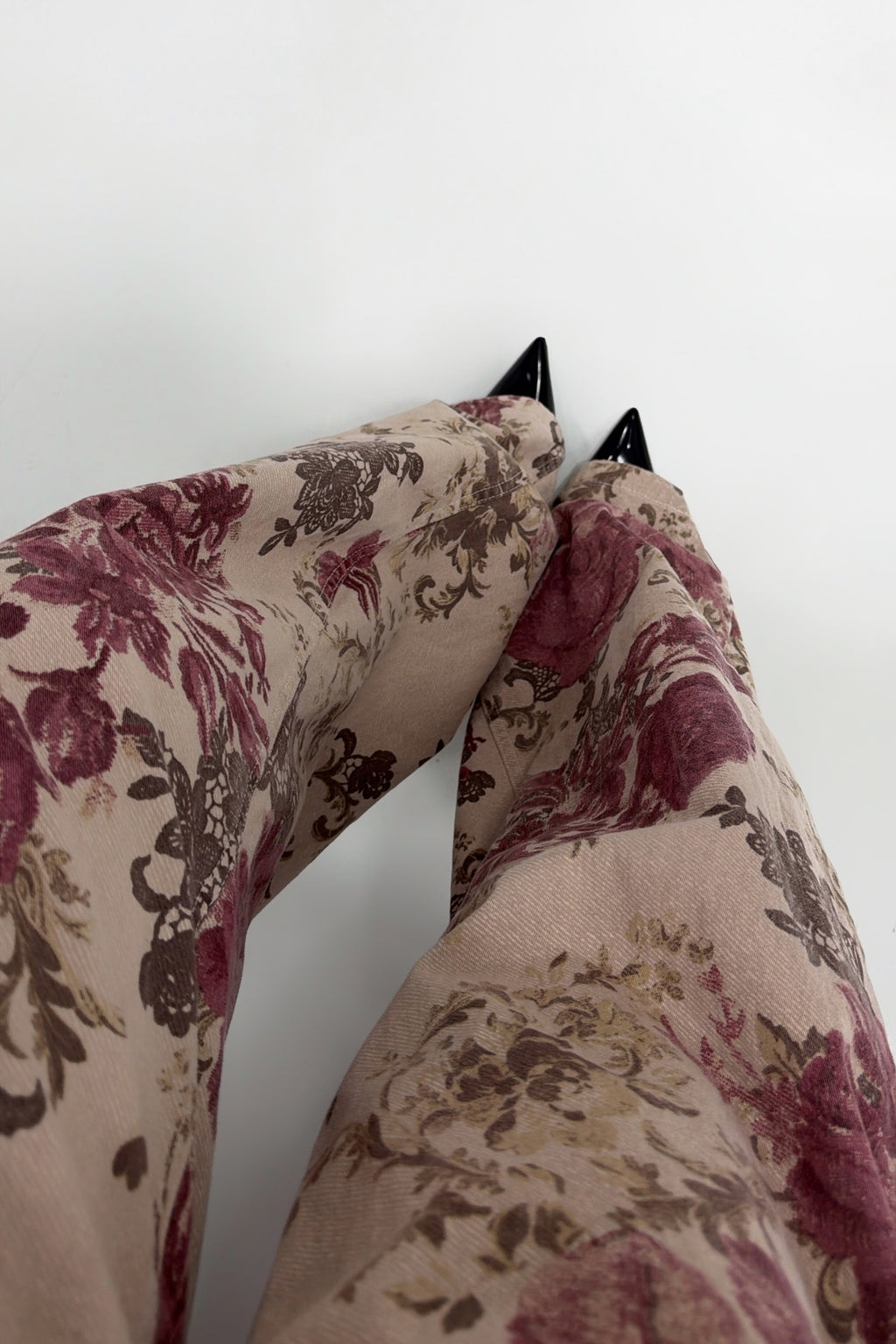 PANTALÓN FLORE ASIMÉTRICO LUMINA