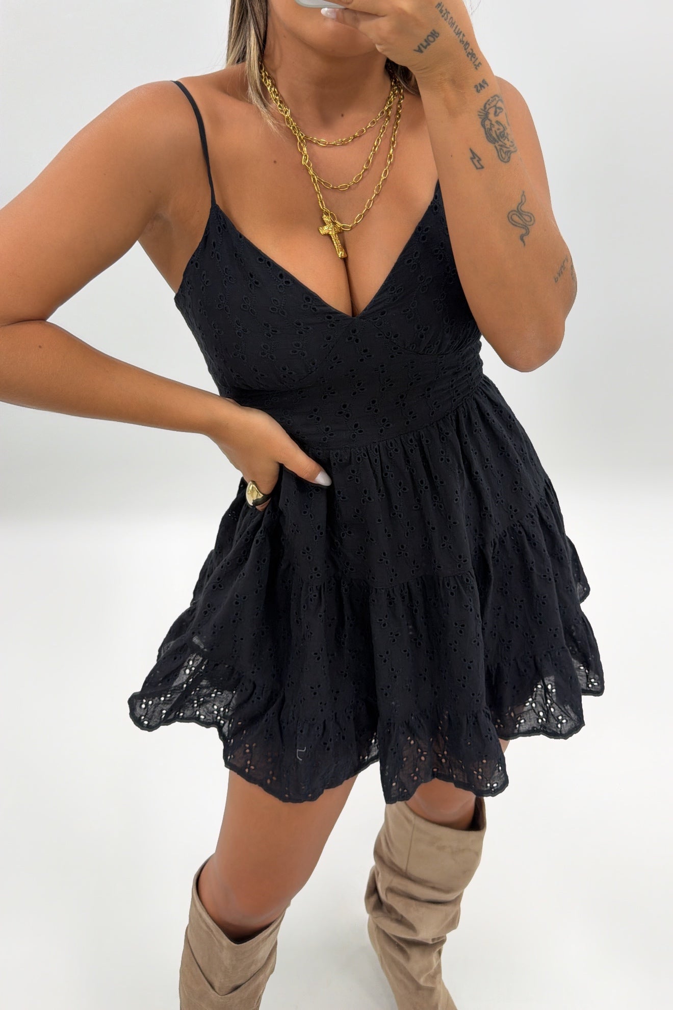 VESTIDO BORDADO