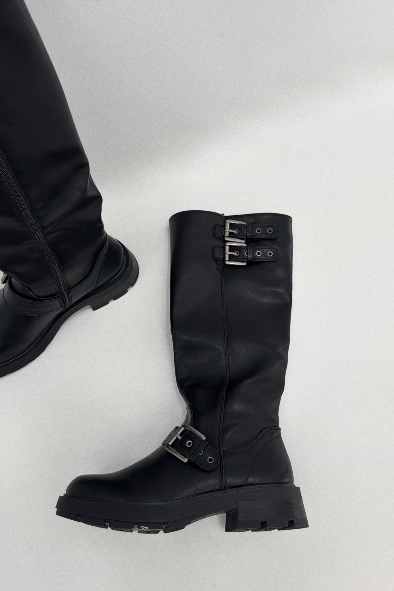BOTAS ALT HEBILLAS