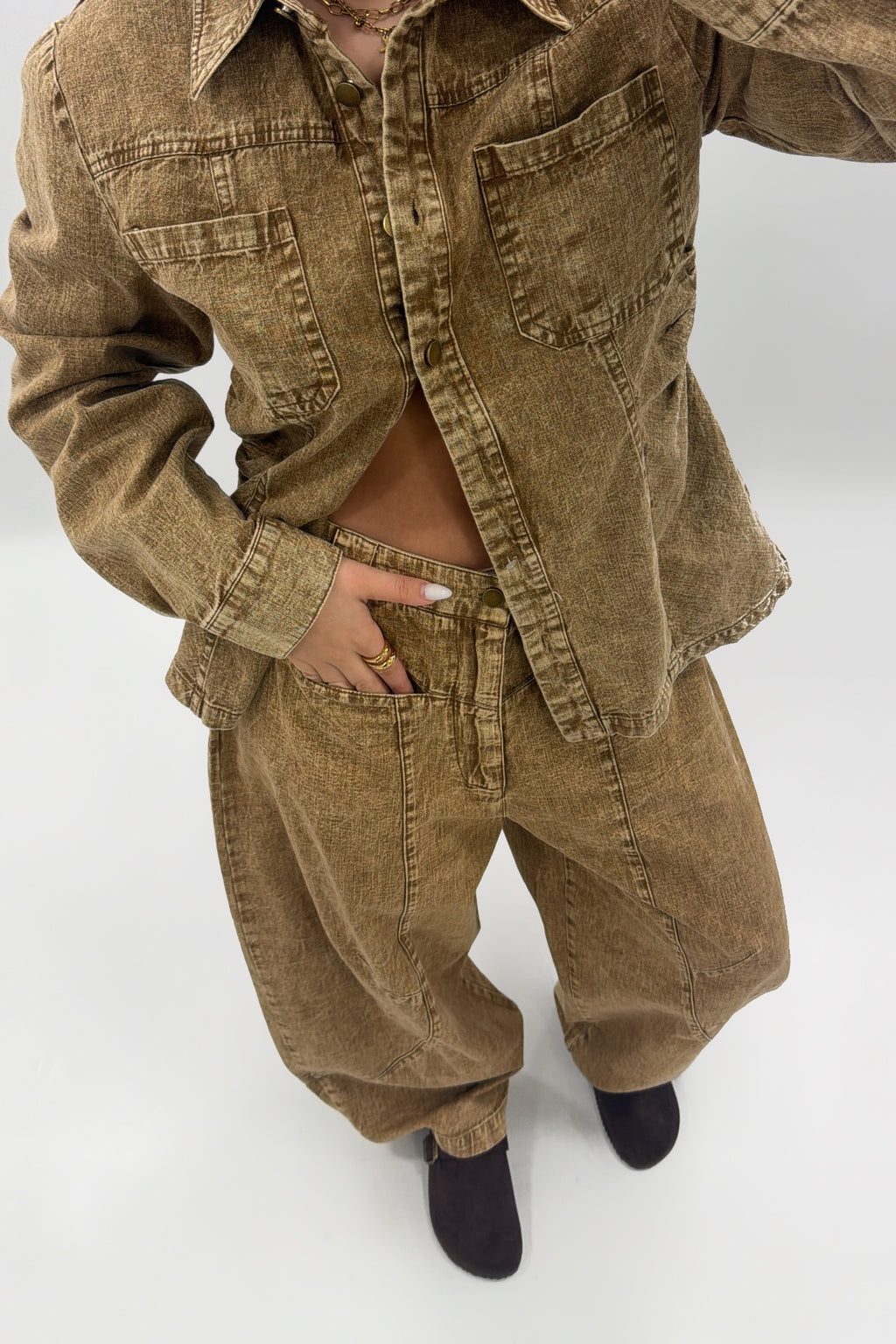 PANTALÓN CAMELE GLOBE