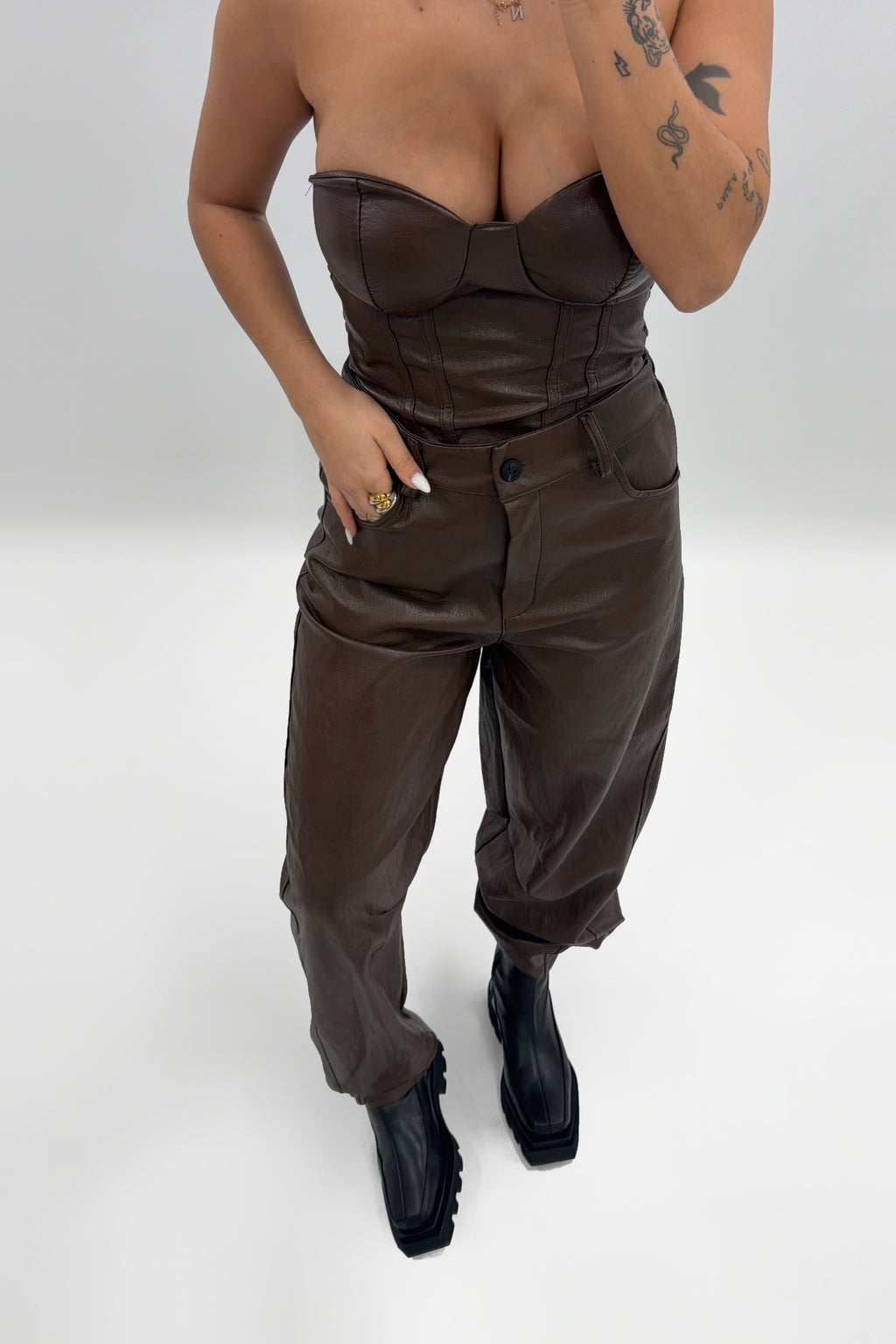 PANTALÓN POLIPIEL