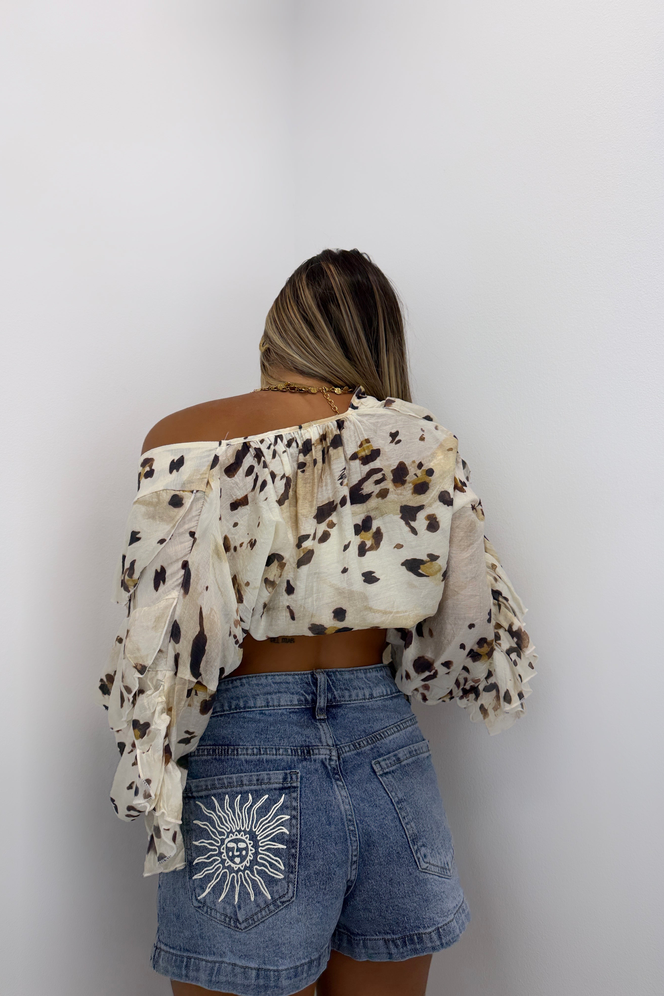 PANTALÓN SHORT SOLE