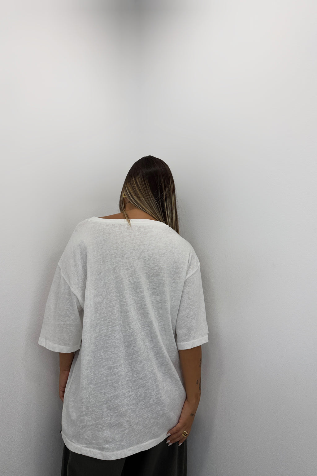 CAMISETA ESSENTIAL