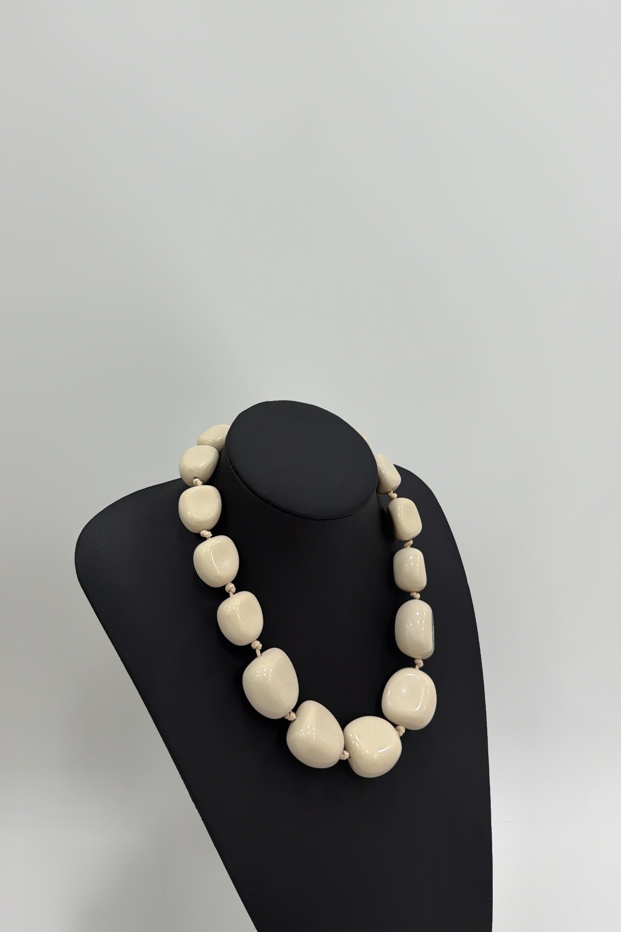 COLLAR AREL