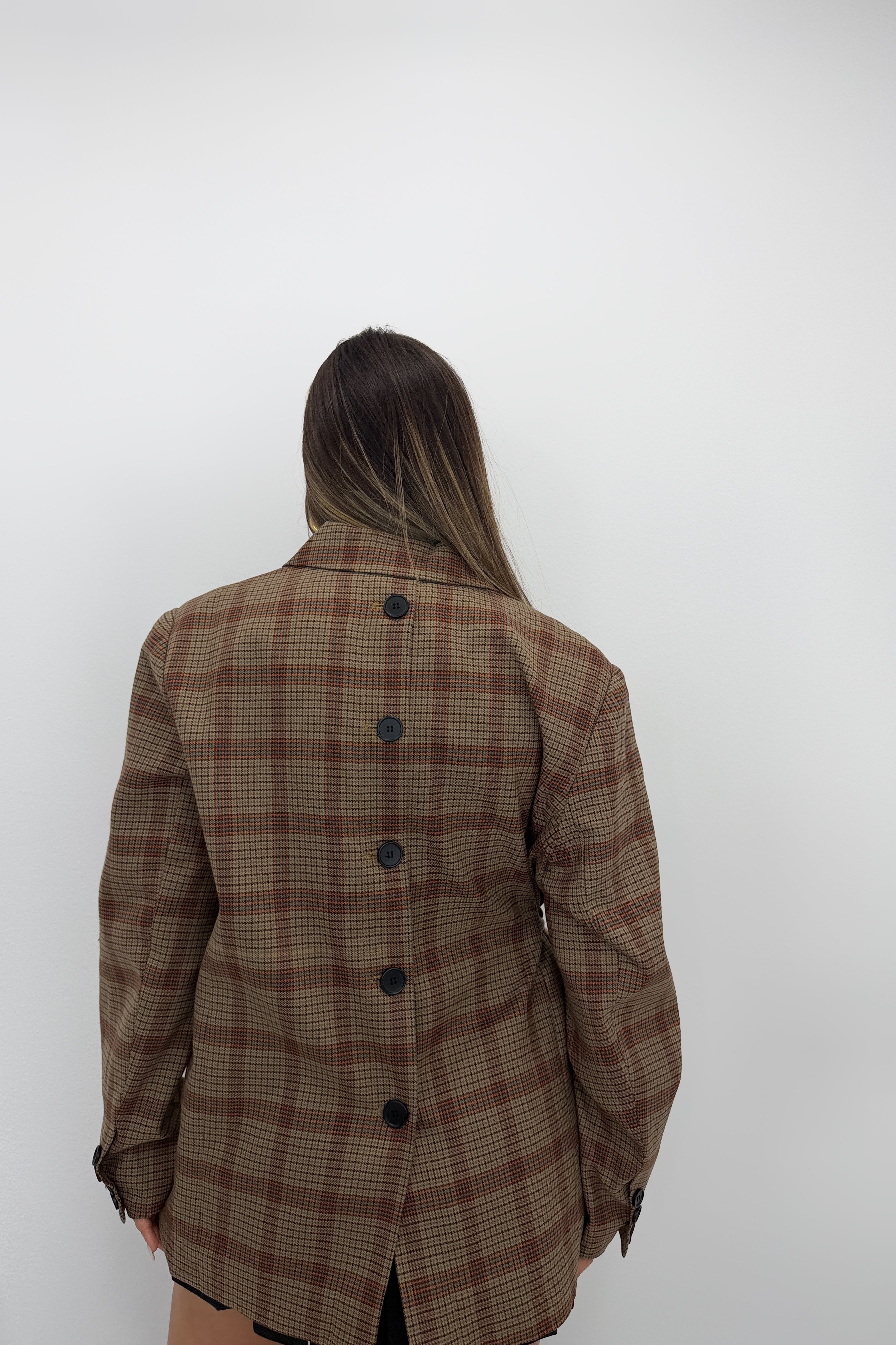 BLAZER DETAILS CUADROS