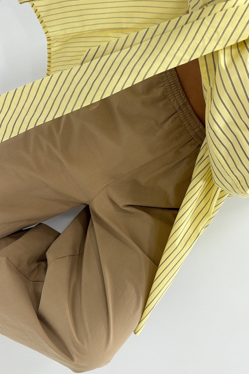 PANTALÓN BOMBACH CAMEL