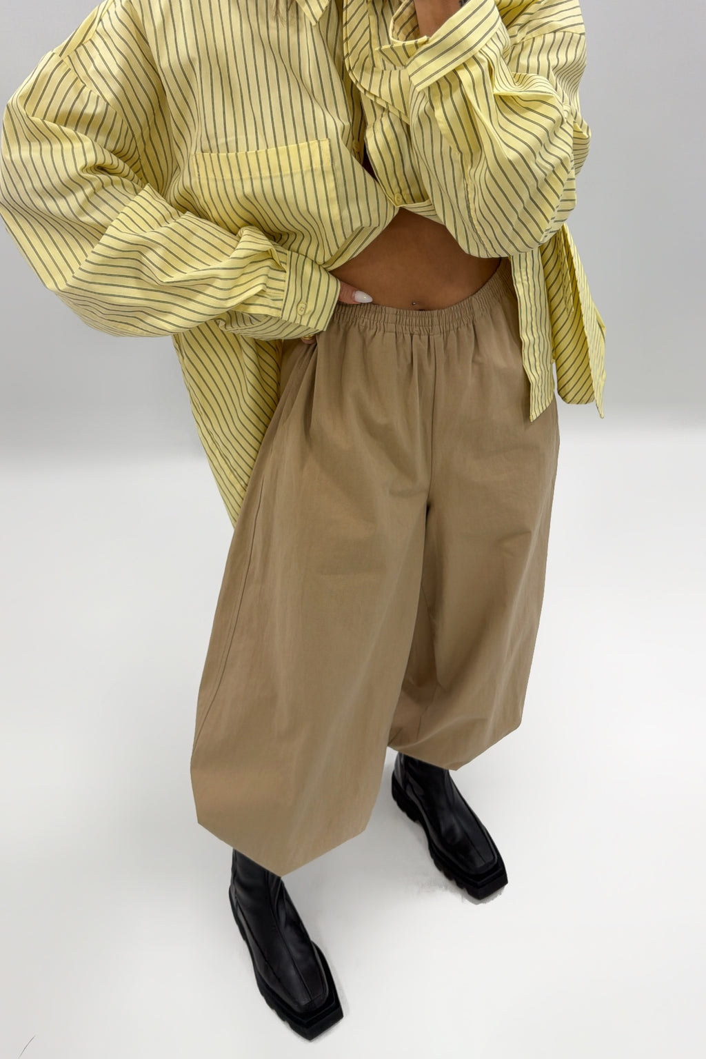 PANTALÓN BOMBACH CAMEL