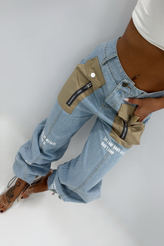 PANTALÓN DETALLES