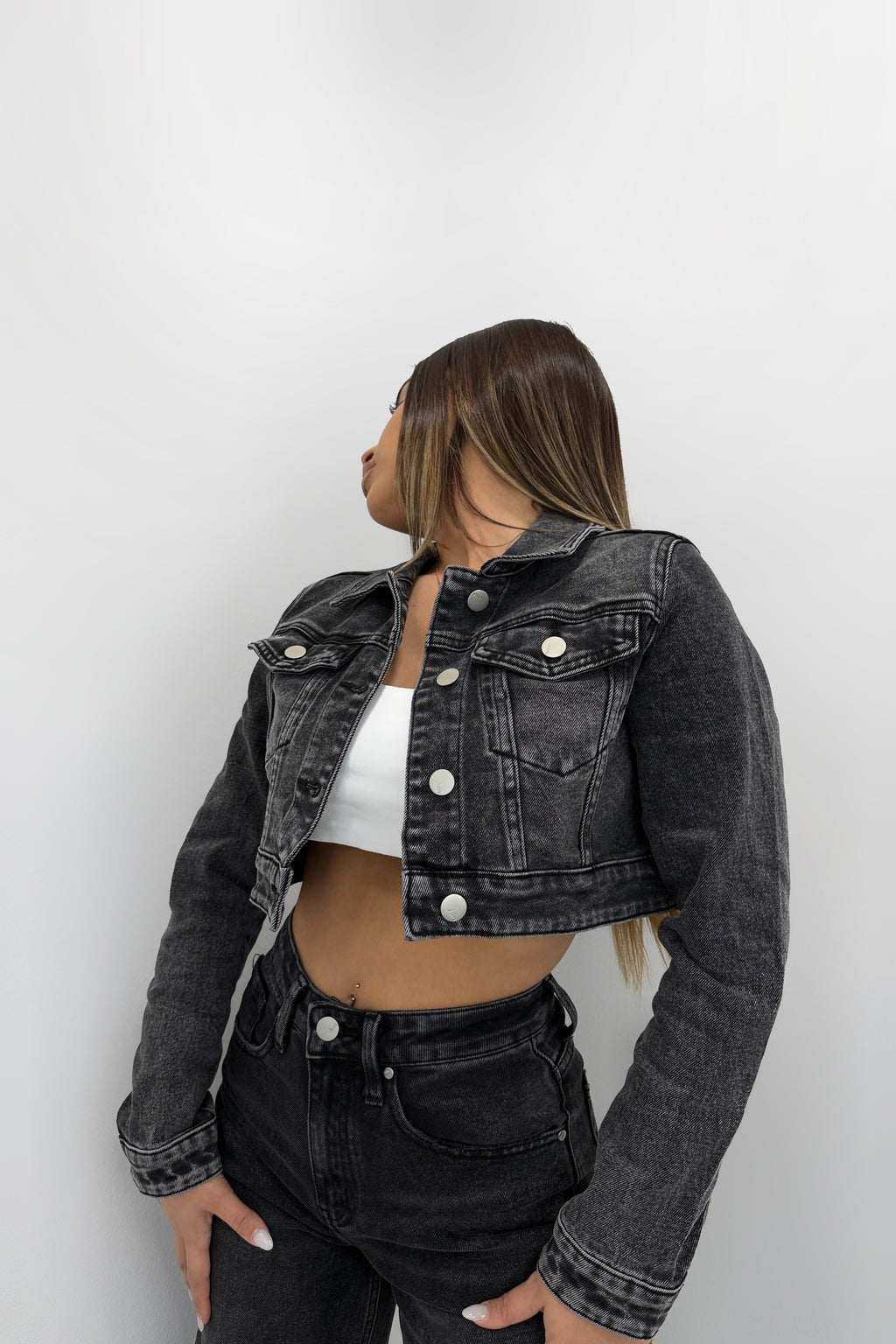 CHAQUETA DENIM CROPPED