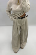 PANTALÓN CON CINTURÓN