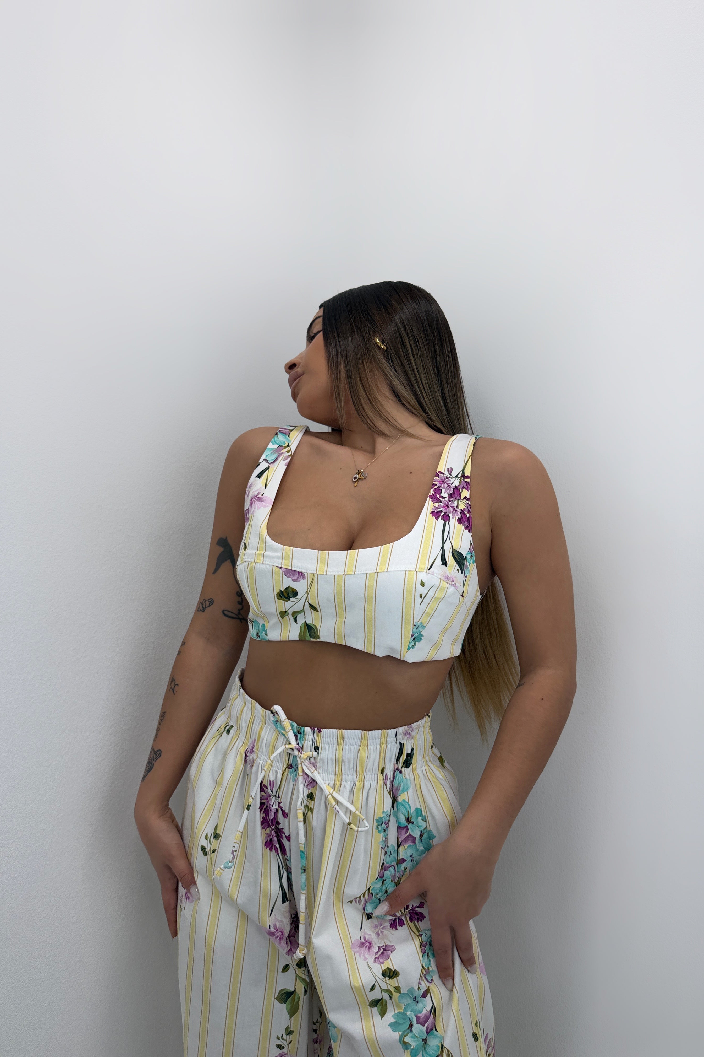 TOP RAY FLORAL LUMINA