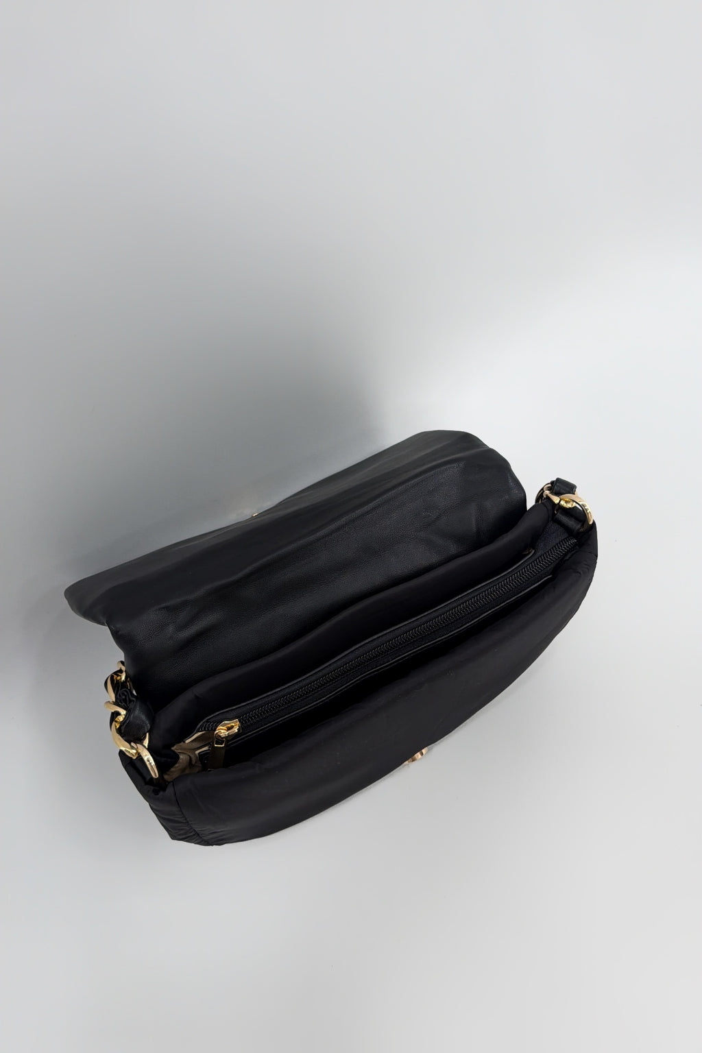 BOLSO ACOLCHADO CON DORE