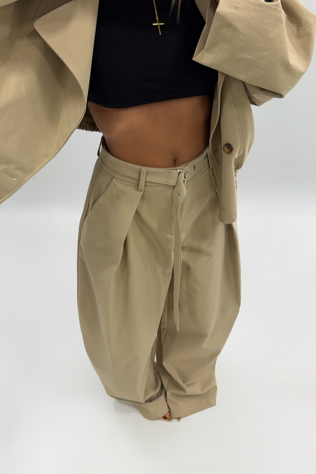 PANTALÓN PLIEGUES LUMINA