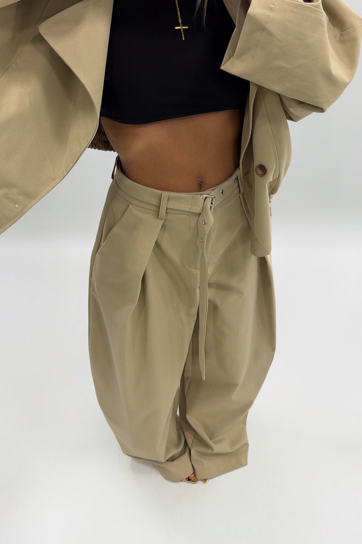 PANTALÓN PLIEGUES LUMINA