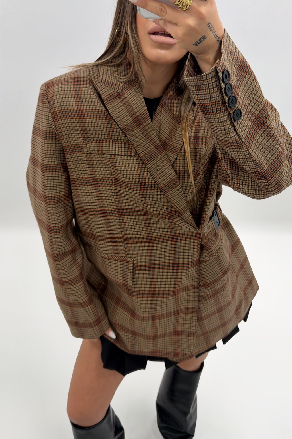 BLAZER DETAILS CUADROS