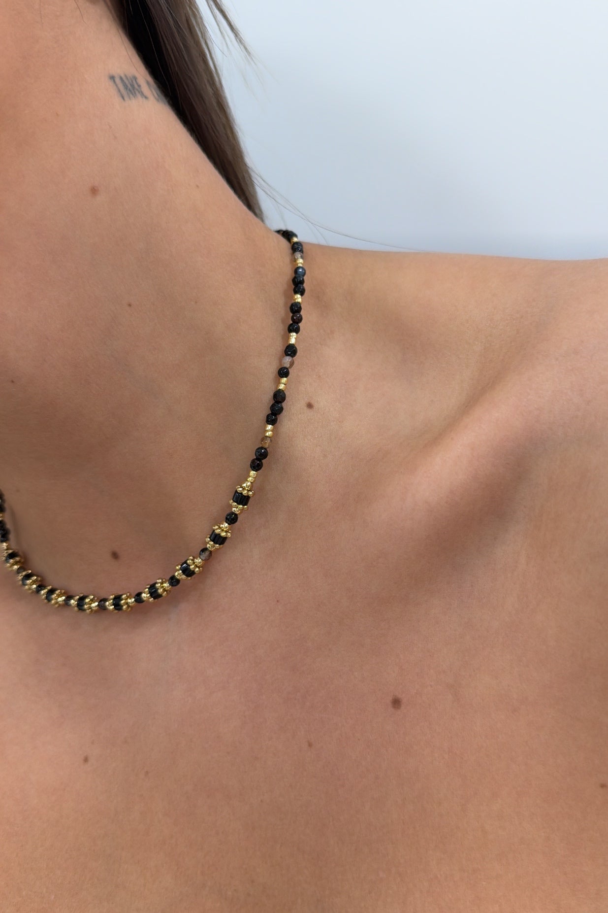 COLLAR BASIC PERLADE
