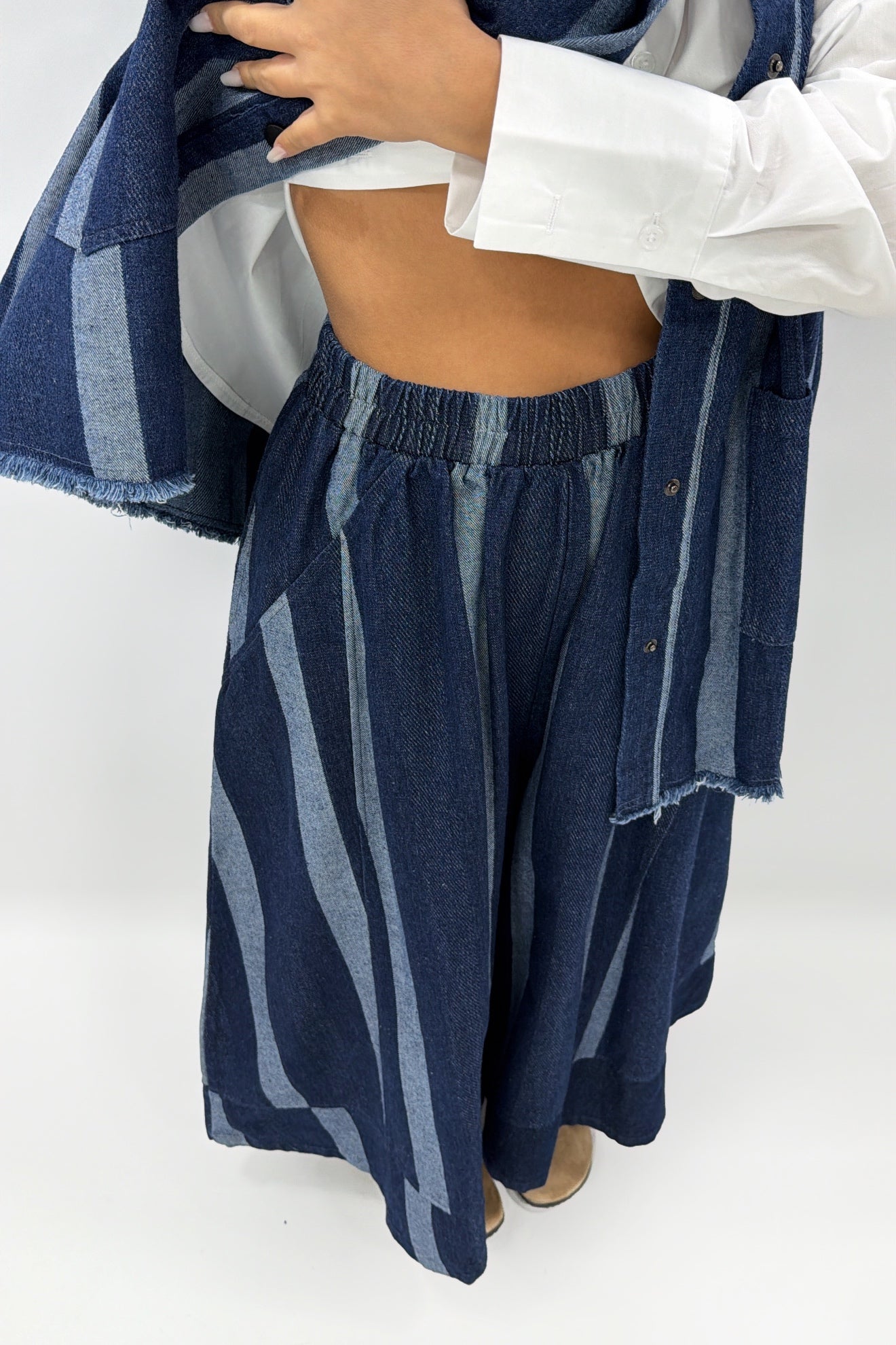 PANTALÓN EFECTO FALD