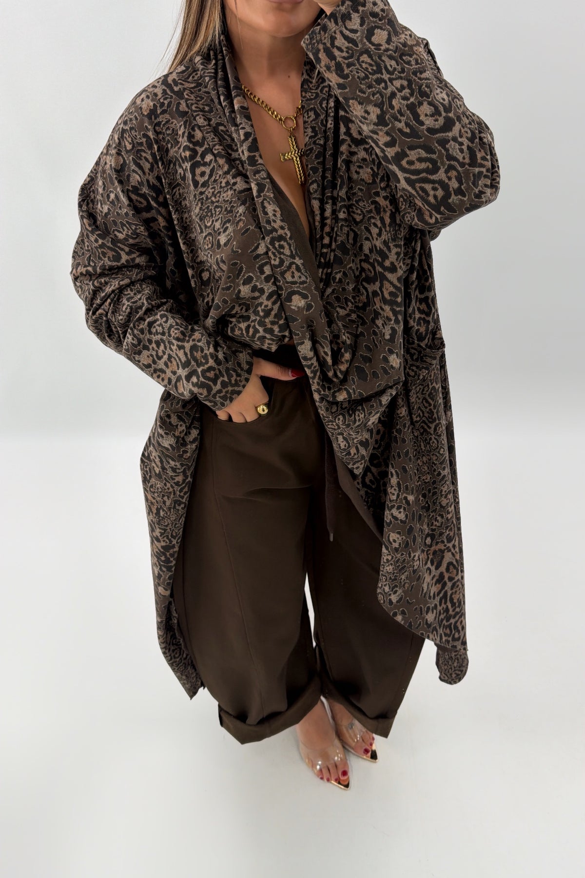 CHAQUETA CAPA BAGGY LEO