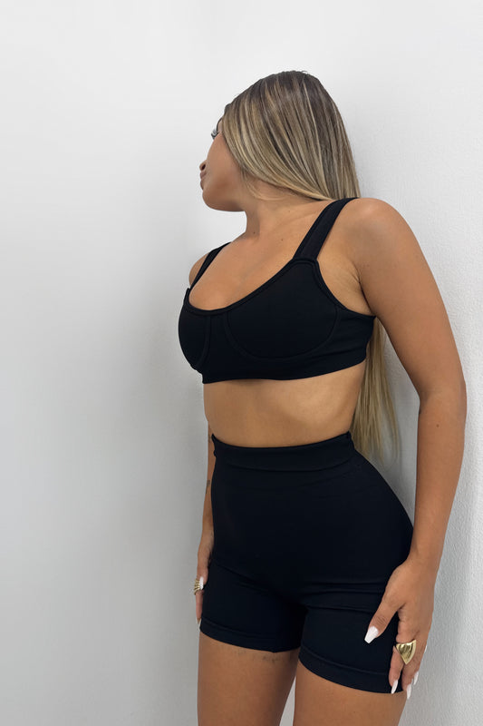 CONJUNTO DEPORTIVO