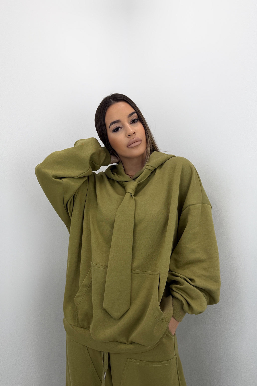 SUDADERA CORBATA LUMINA