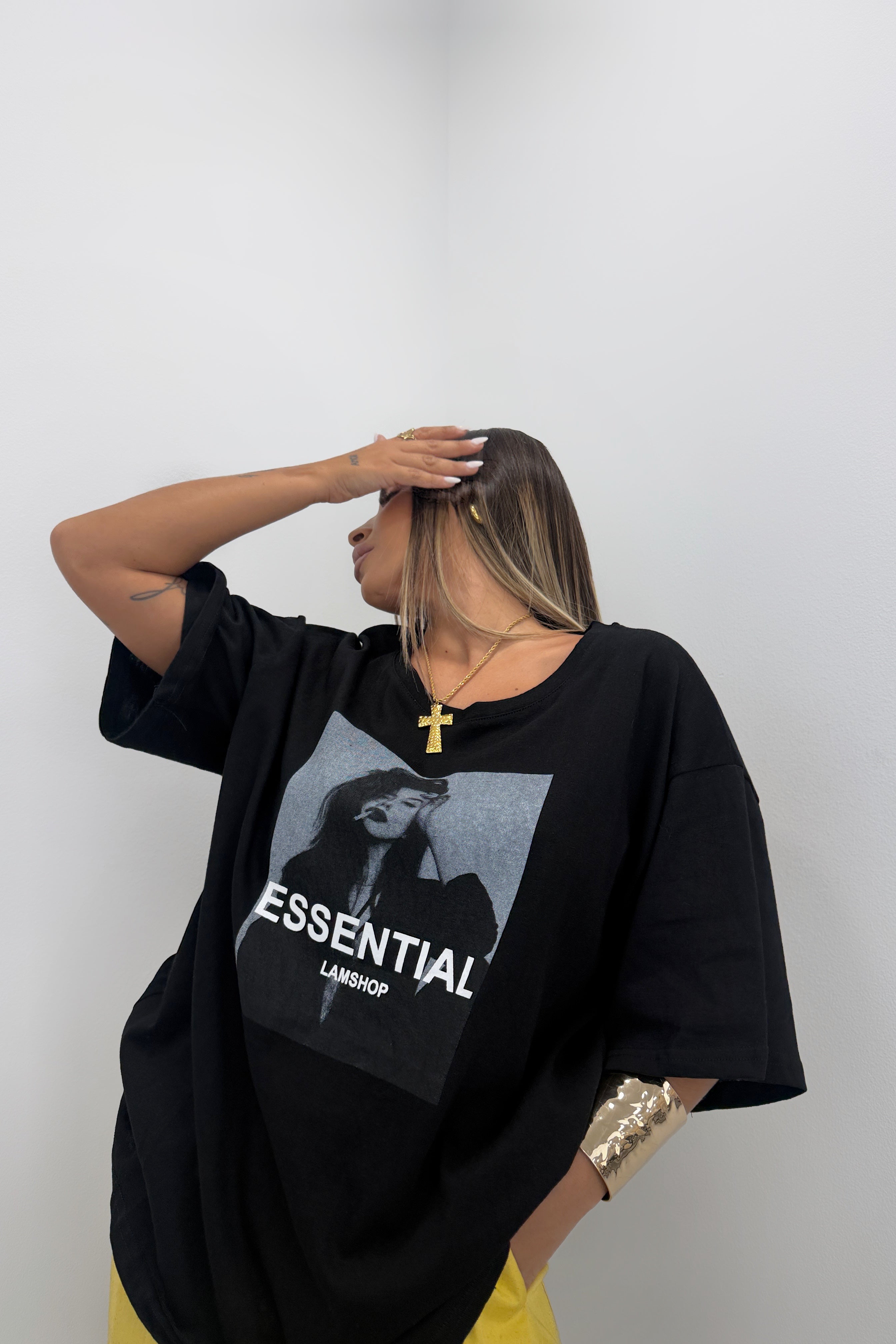 CAMISETA ESSENTIAL