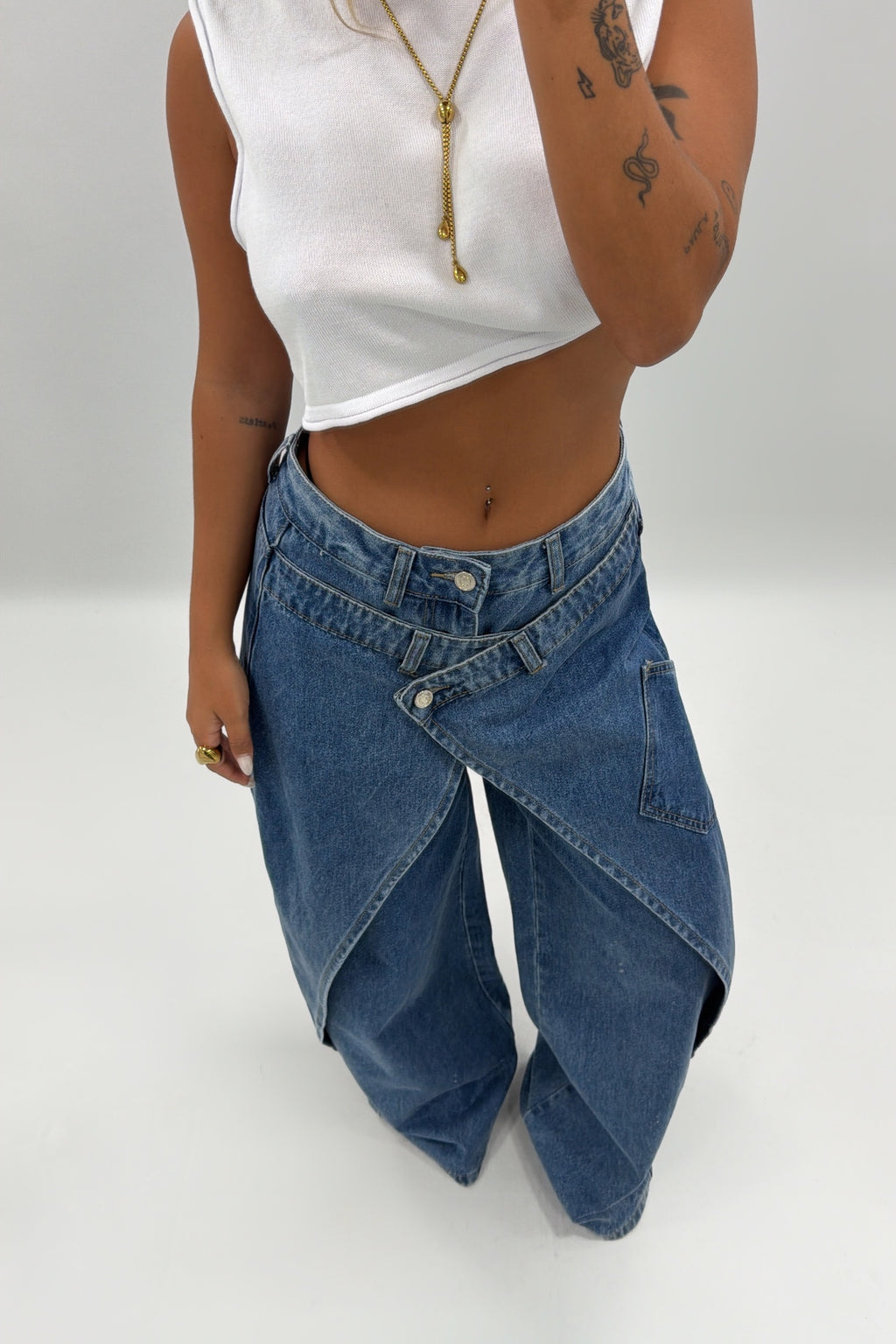 JEANS ASIMÉTRIC DENIM
