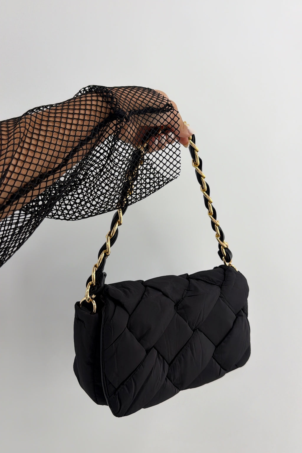 BOLSO ACOLCHADO CON DORE