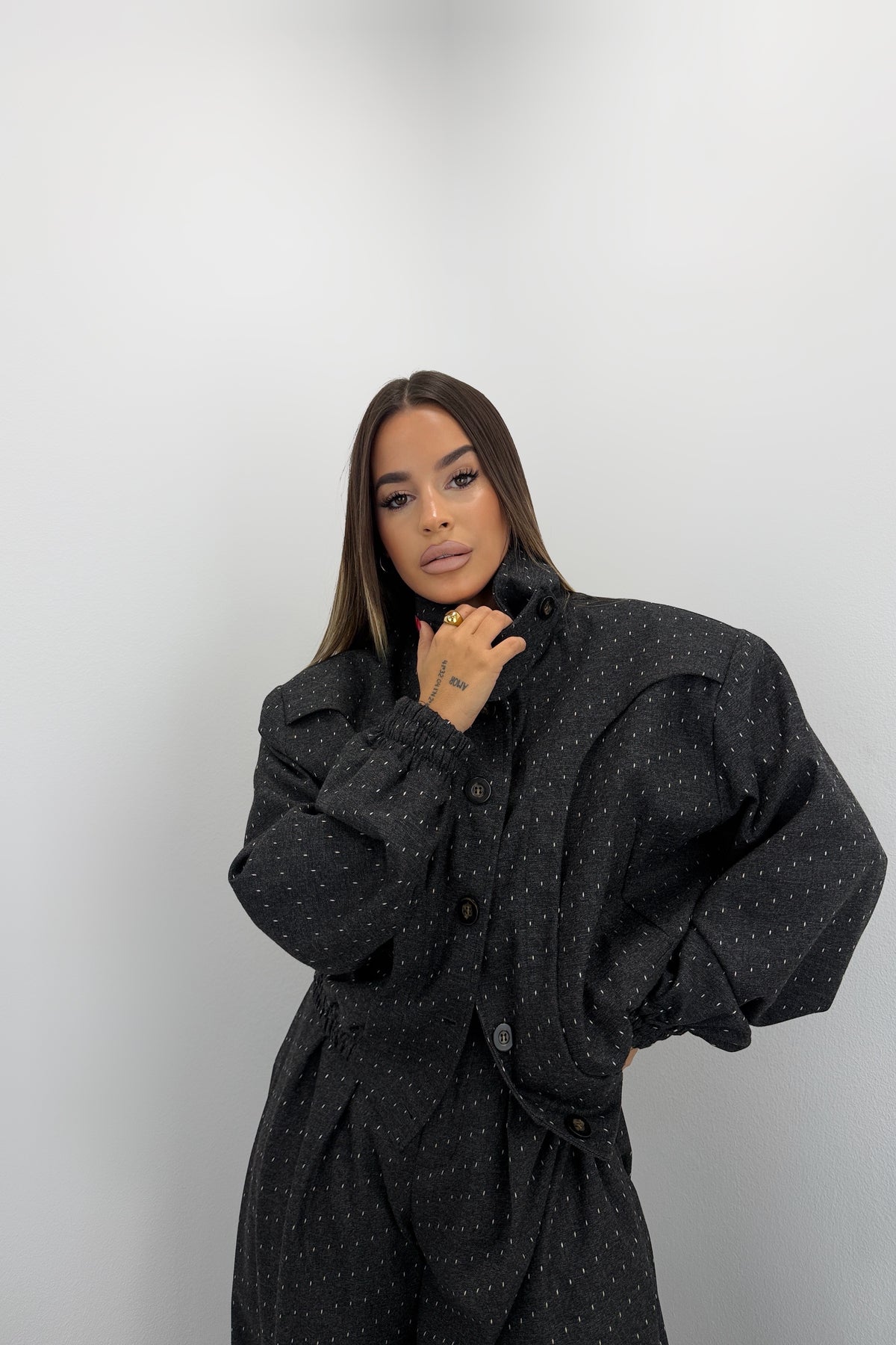 CHAQUETA HOMBRERAS TOPEI LUMINA
